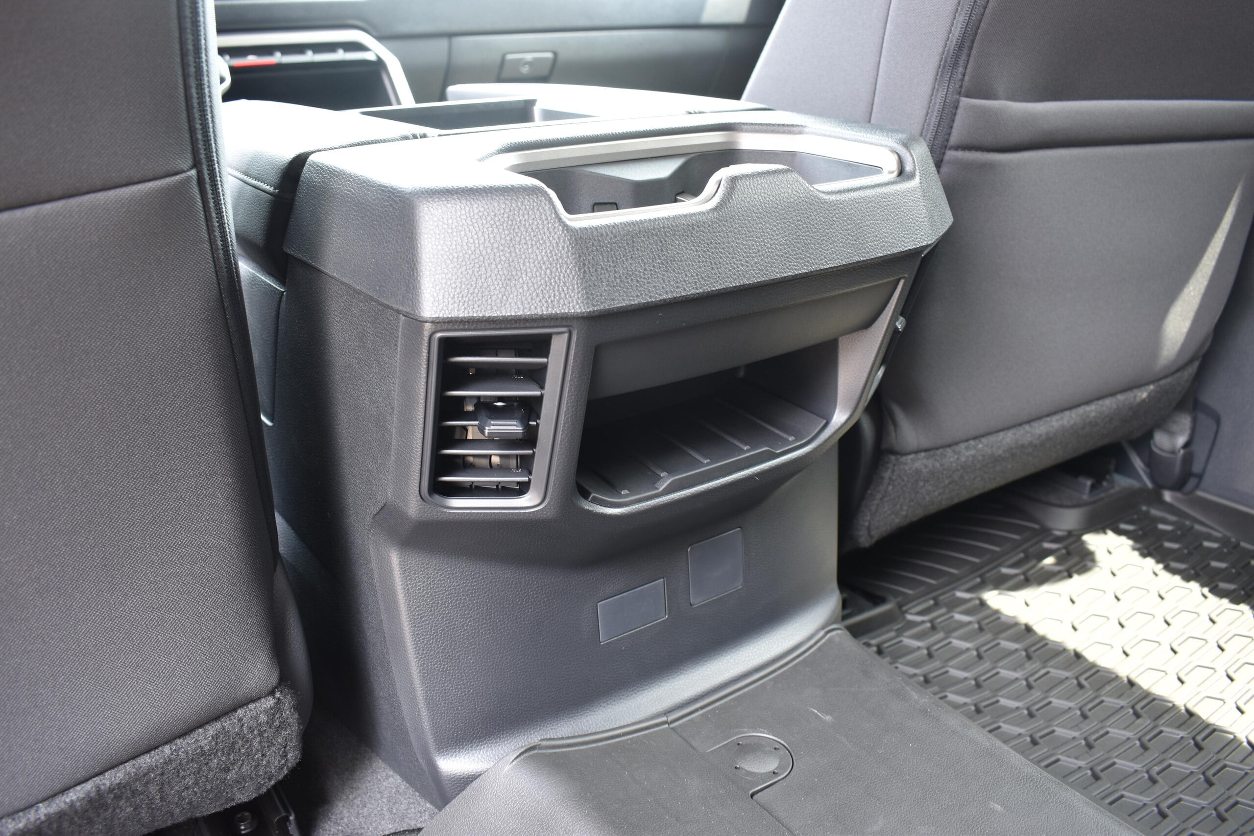 2022 US Toyota Tundra Crew Max SR5 L 4WD 3.5L Turbo Engine (Magnetic Gray) (No.J0575) for export from Japan