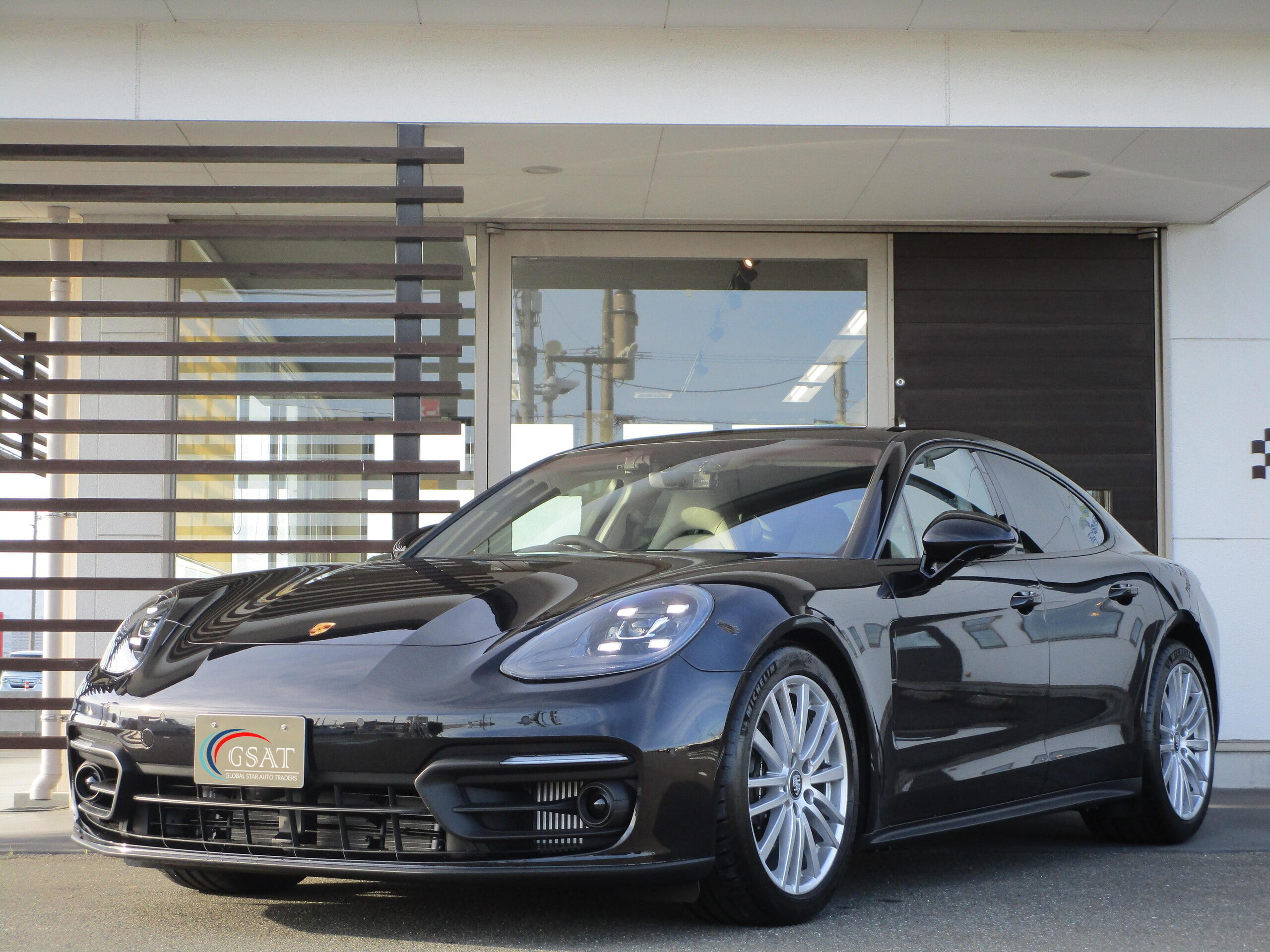 2022 Porsche Panamera 2.9 PDK Panoramic Sunroof (Jet Black Metallic) (No.J0576)