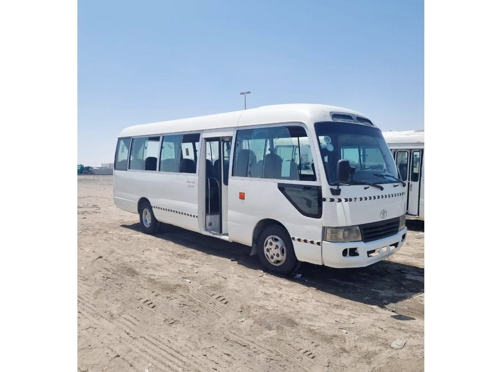 2002 Toyota Coaster Diesel Manual 30 Seater Bus Left Hand (No.680646) for export from Japan