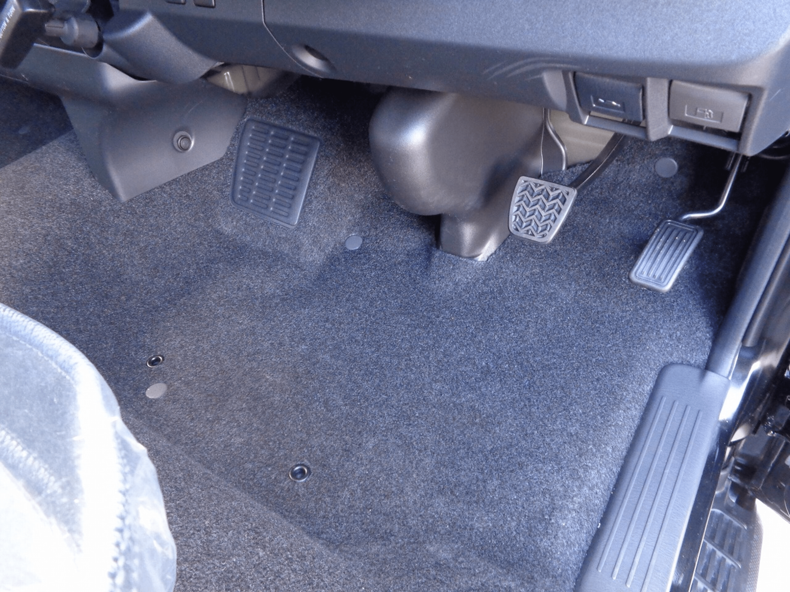 2025 Toyota Hiace 2.7 GL Long (No.960810) for export from Japan