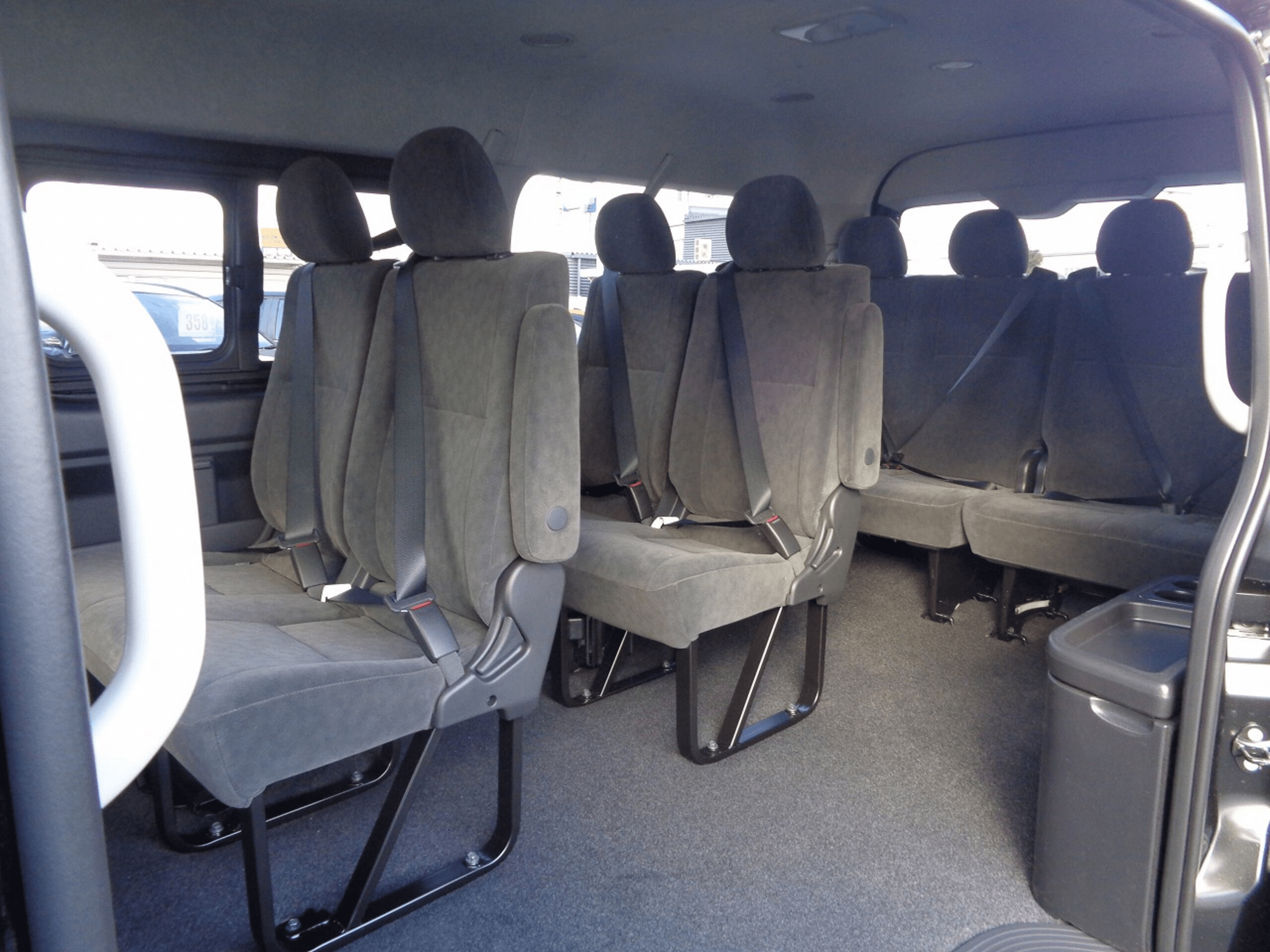 2025 Toyota Hiace 2.7 GL Long (No.960810) for export from Japan
