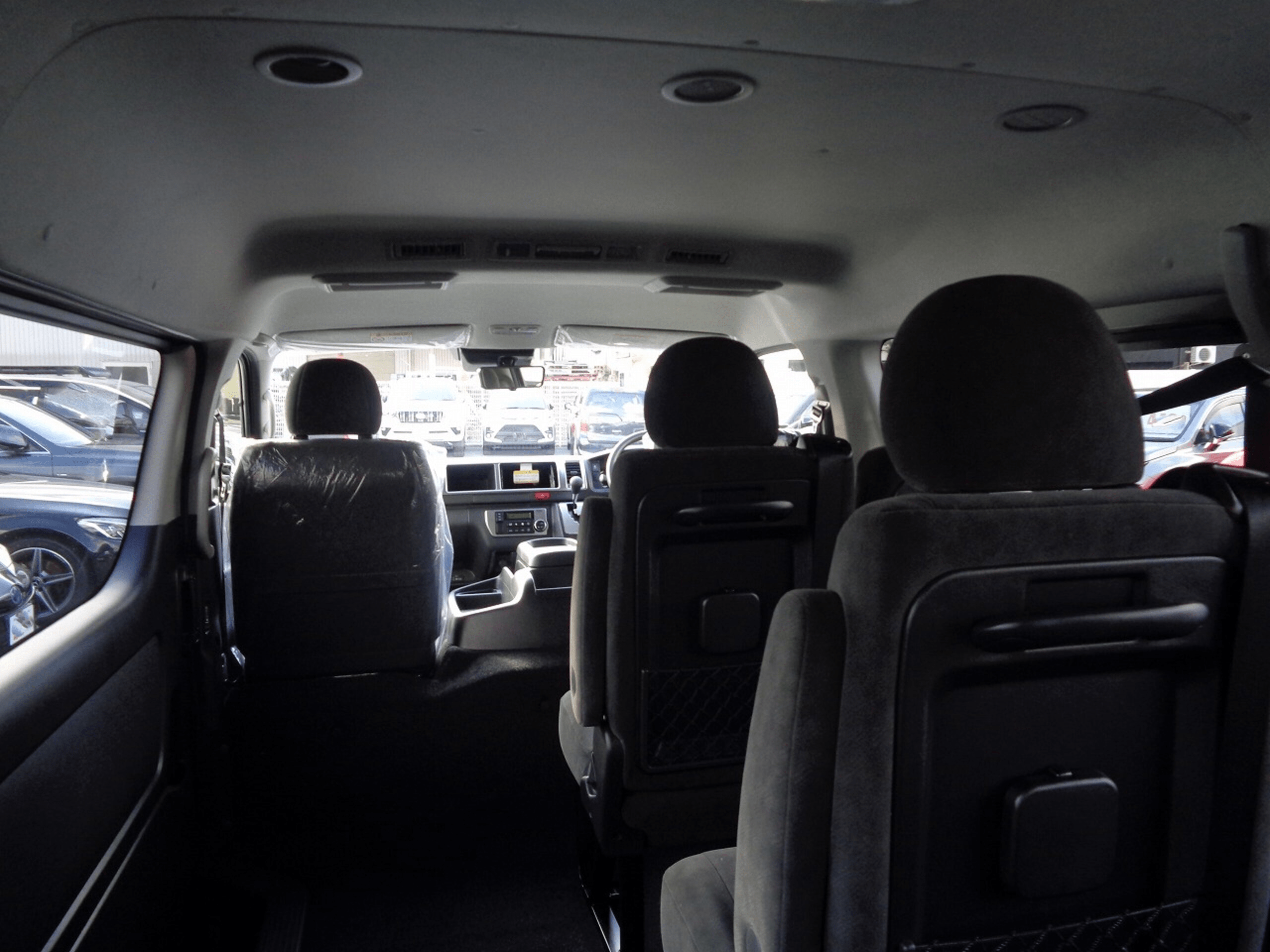 2025 Toyota Hiace 2.7 GL Long (No.960810) for export from Japan