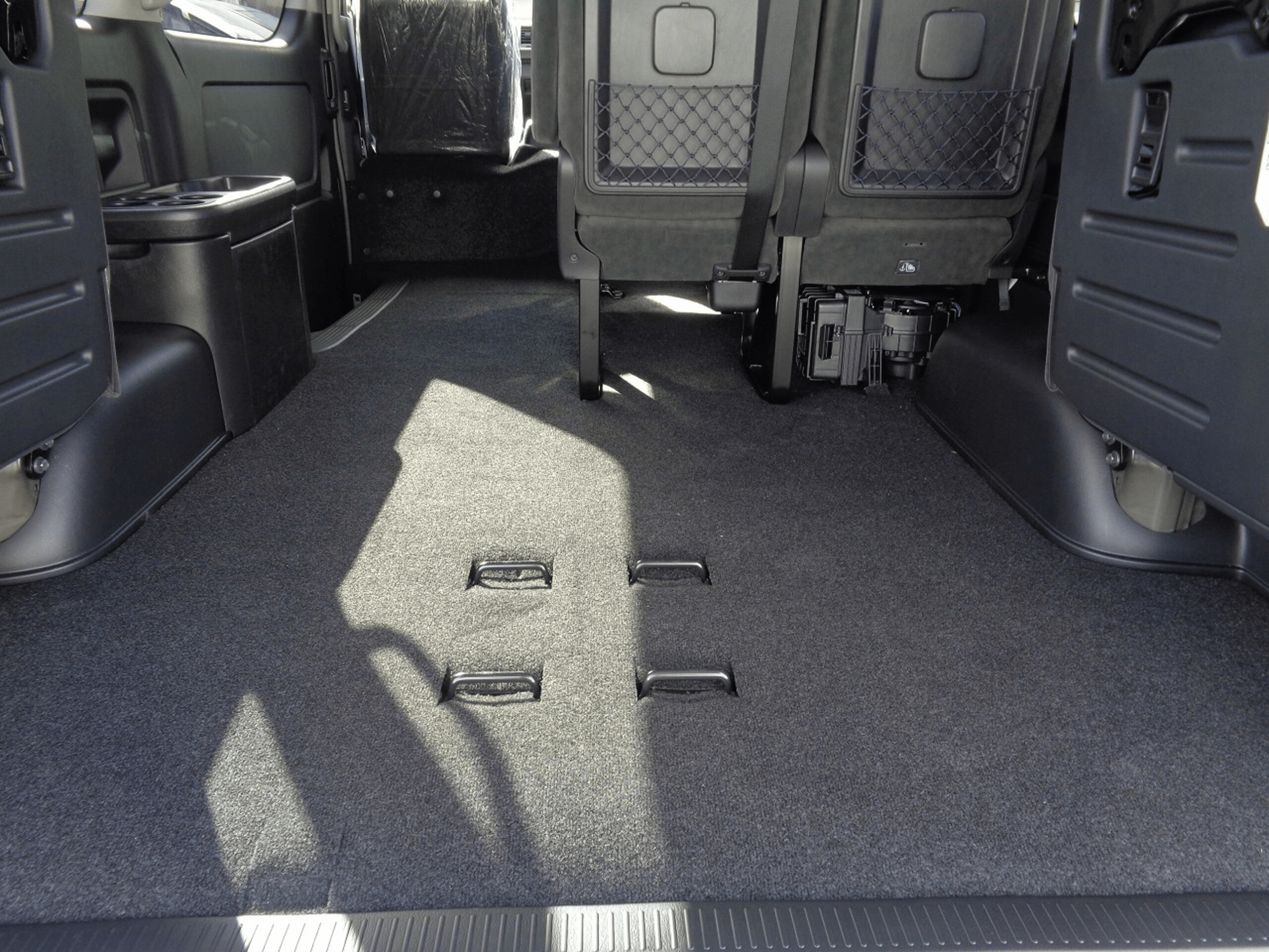 2025 Toyota Hiace 2.7 GL Long (No.960810) for export from Japan