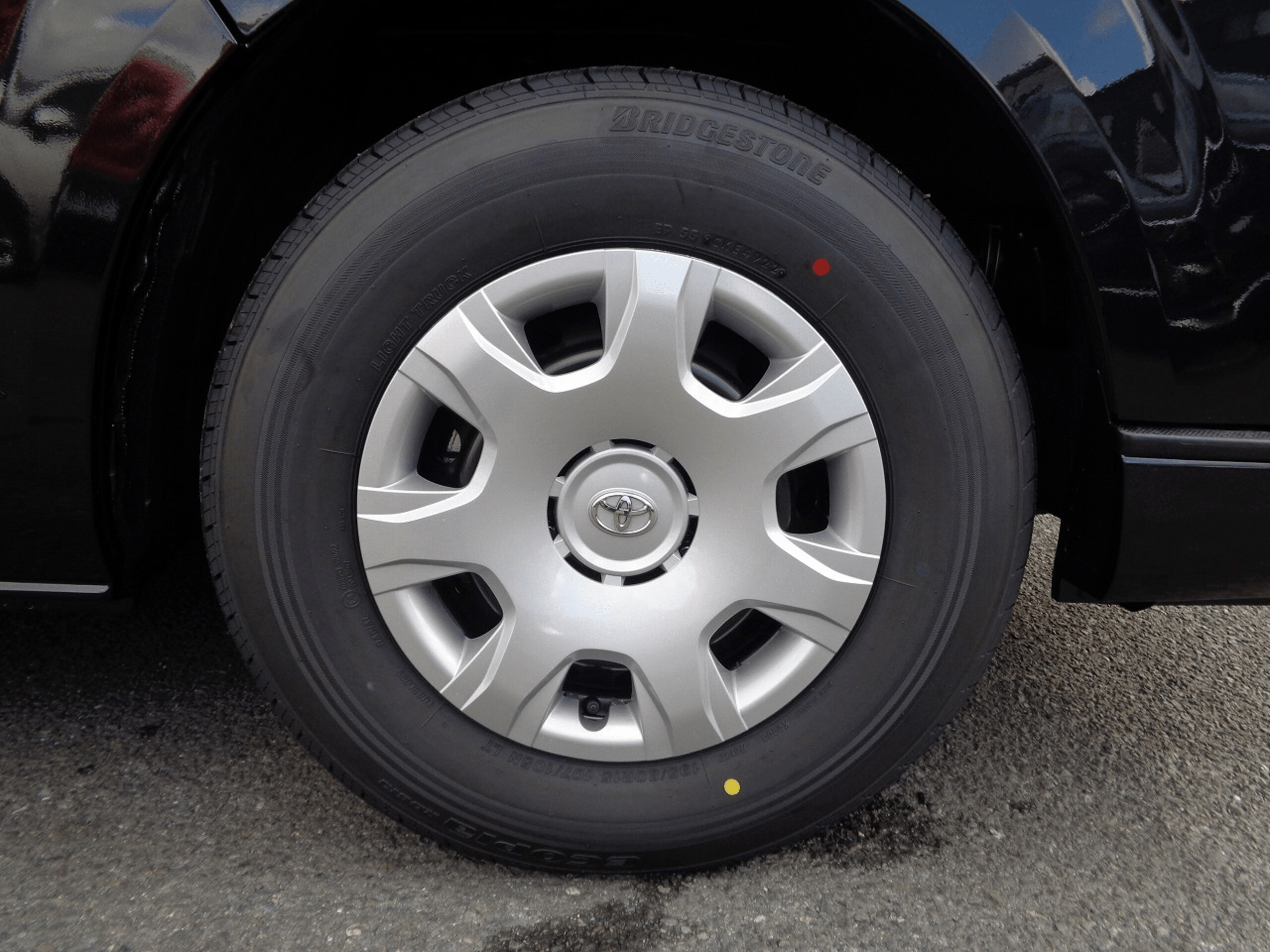 2025 Toyota Hiace 2.7 GL Long (No.960810) for export from Japan