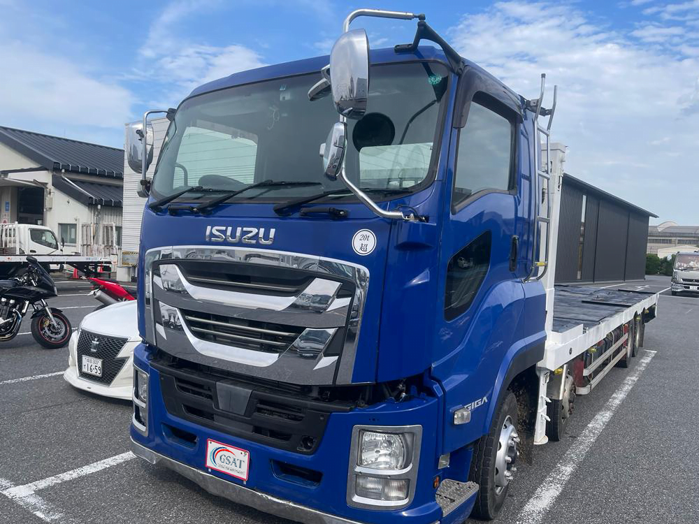 Isuzu Giga Self Loader 2016 (No-J0721)