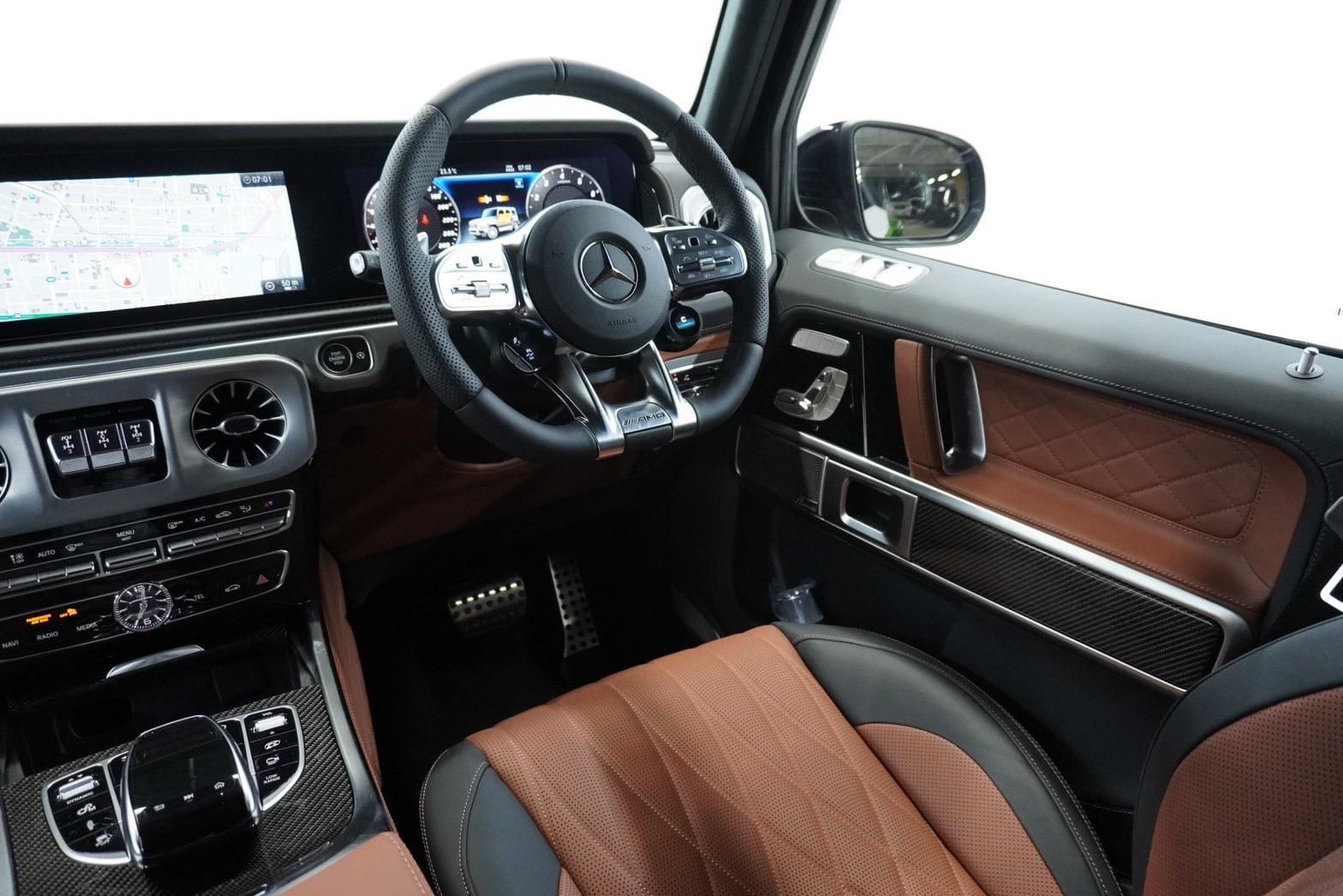 2025 Mercedes Benz Rubellite Red Metallic(No.J736) for export from Japan