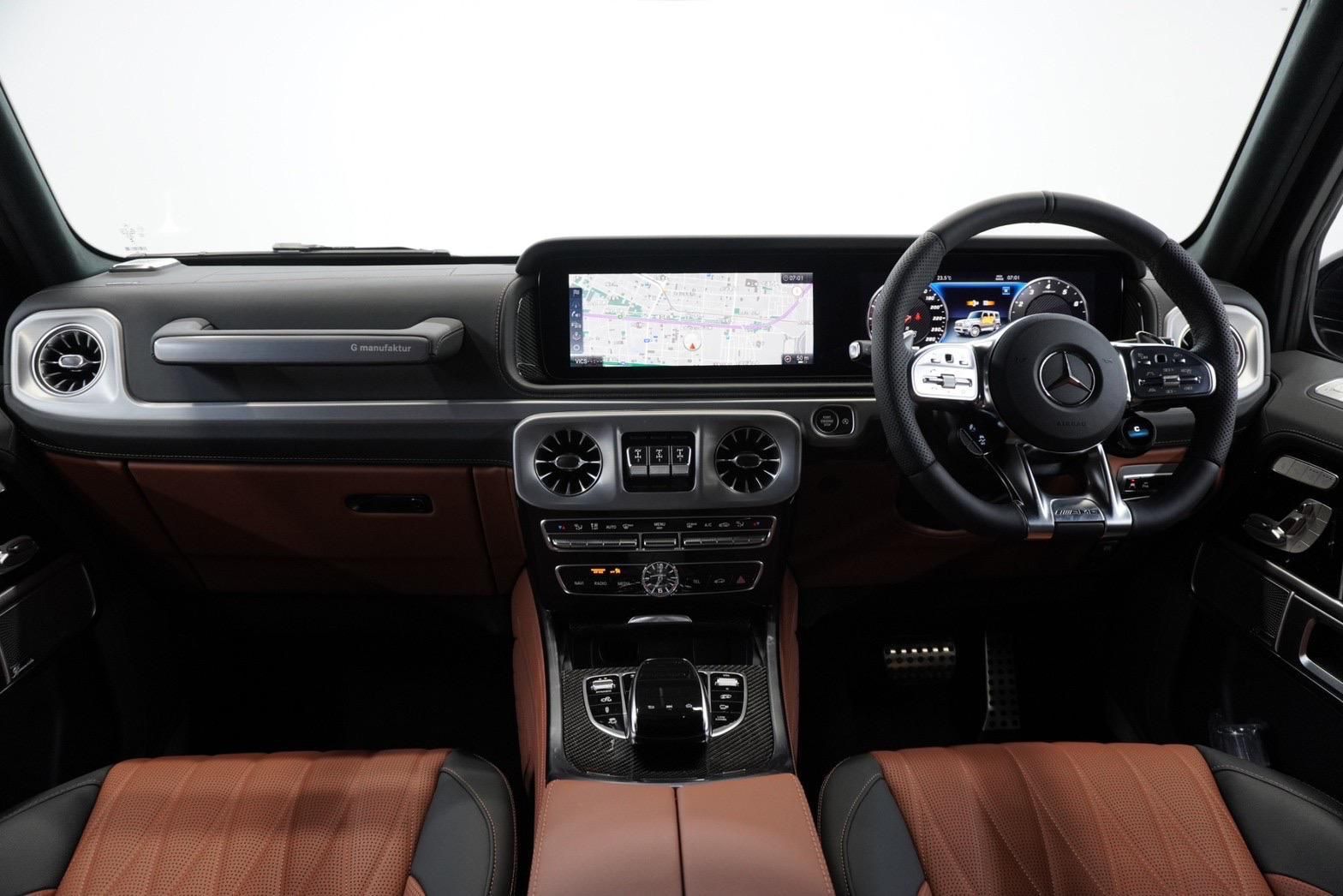 2025 Mercedes Benz Rubellite Red Metallic(No.J736) for export from Japan