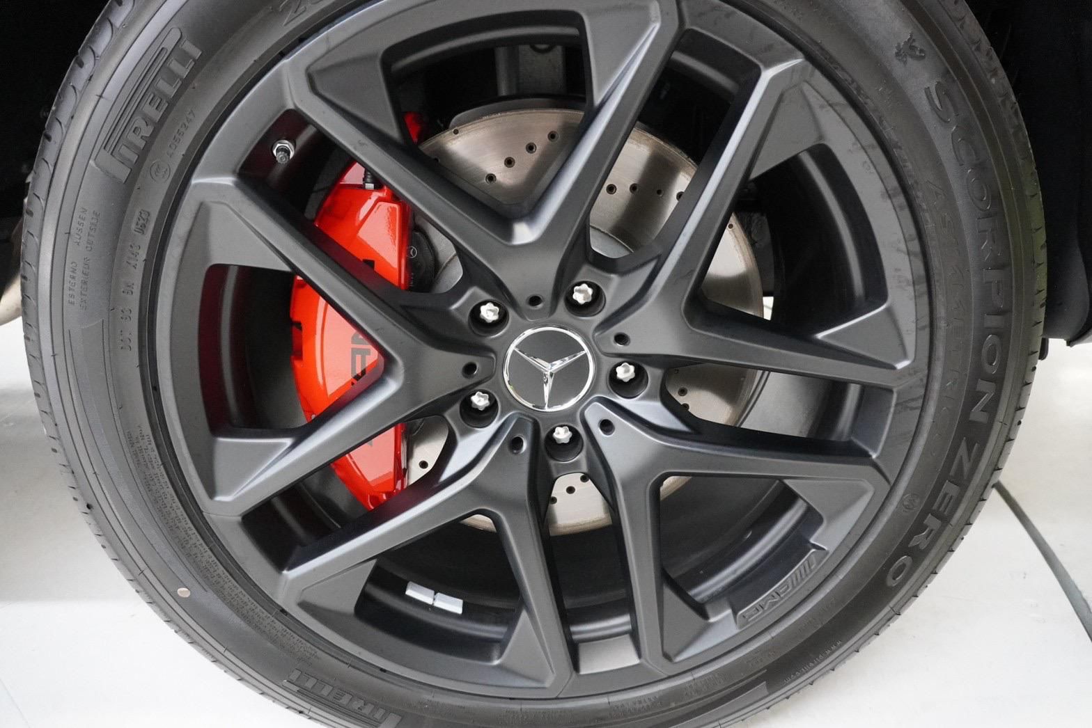 2025 Mercedes Benz Rubellite Red Metallic(No.J736) for export from Japan