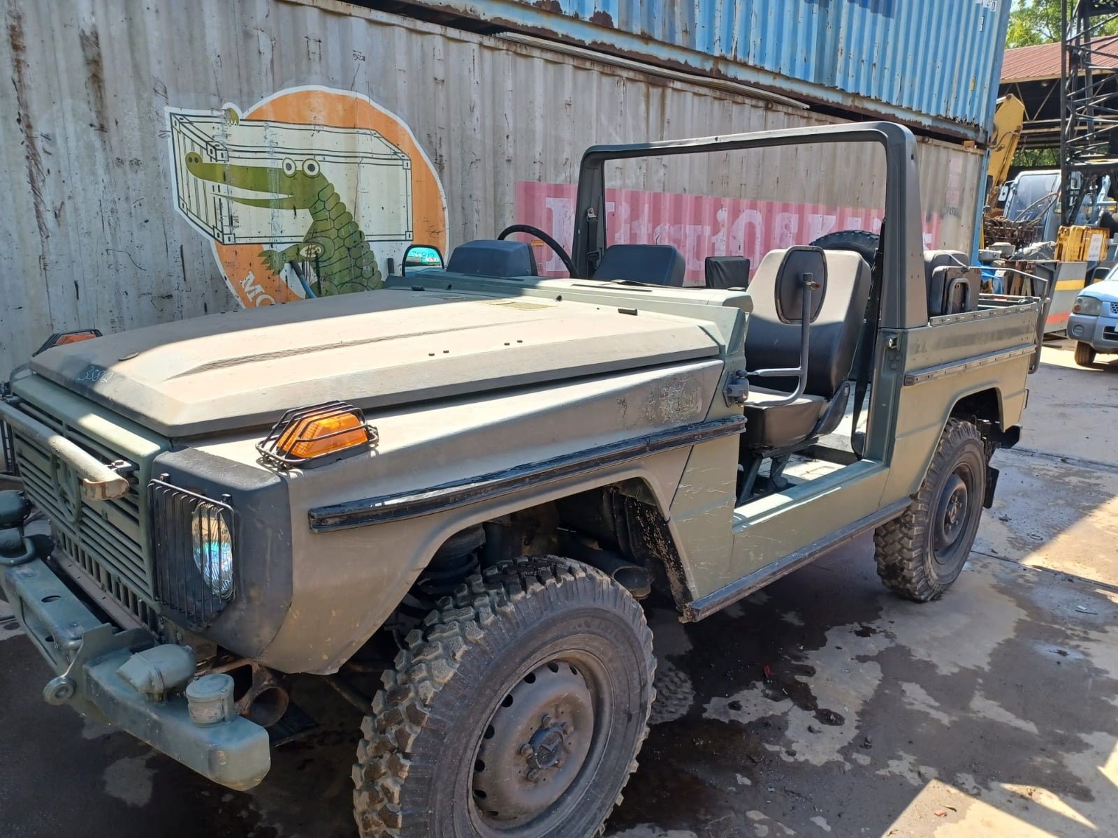1985 Mercedes Benz W461 240GD 4×4 off Road (Original paint) Wagon (No.J0814)