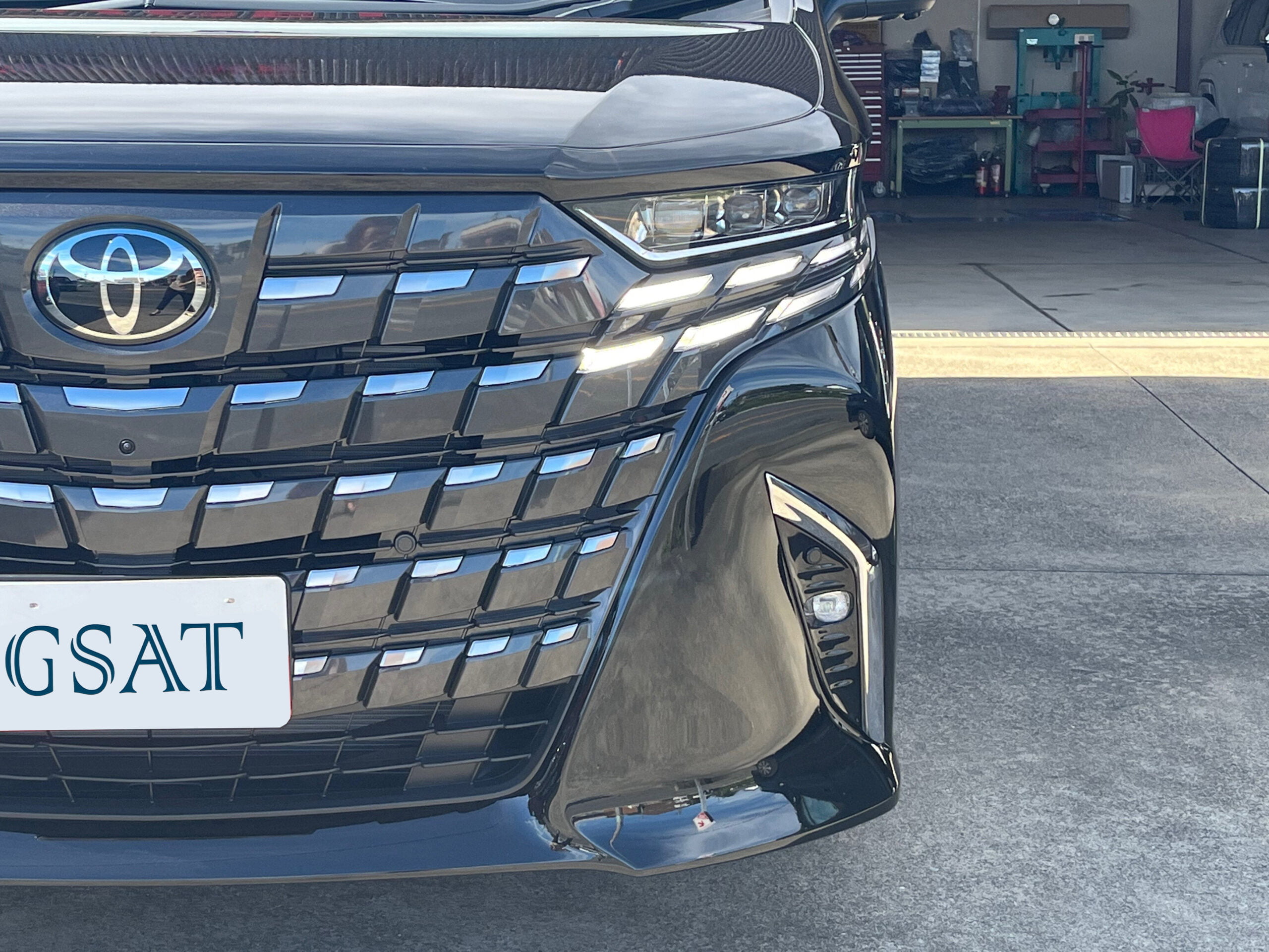 2025 TOYOTA ALPHARD HYBRID 2.5 Z MOONROOF (No.960827)