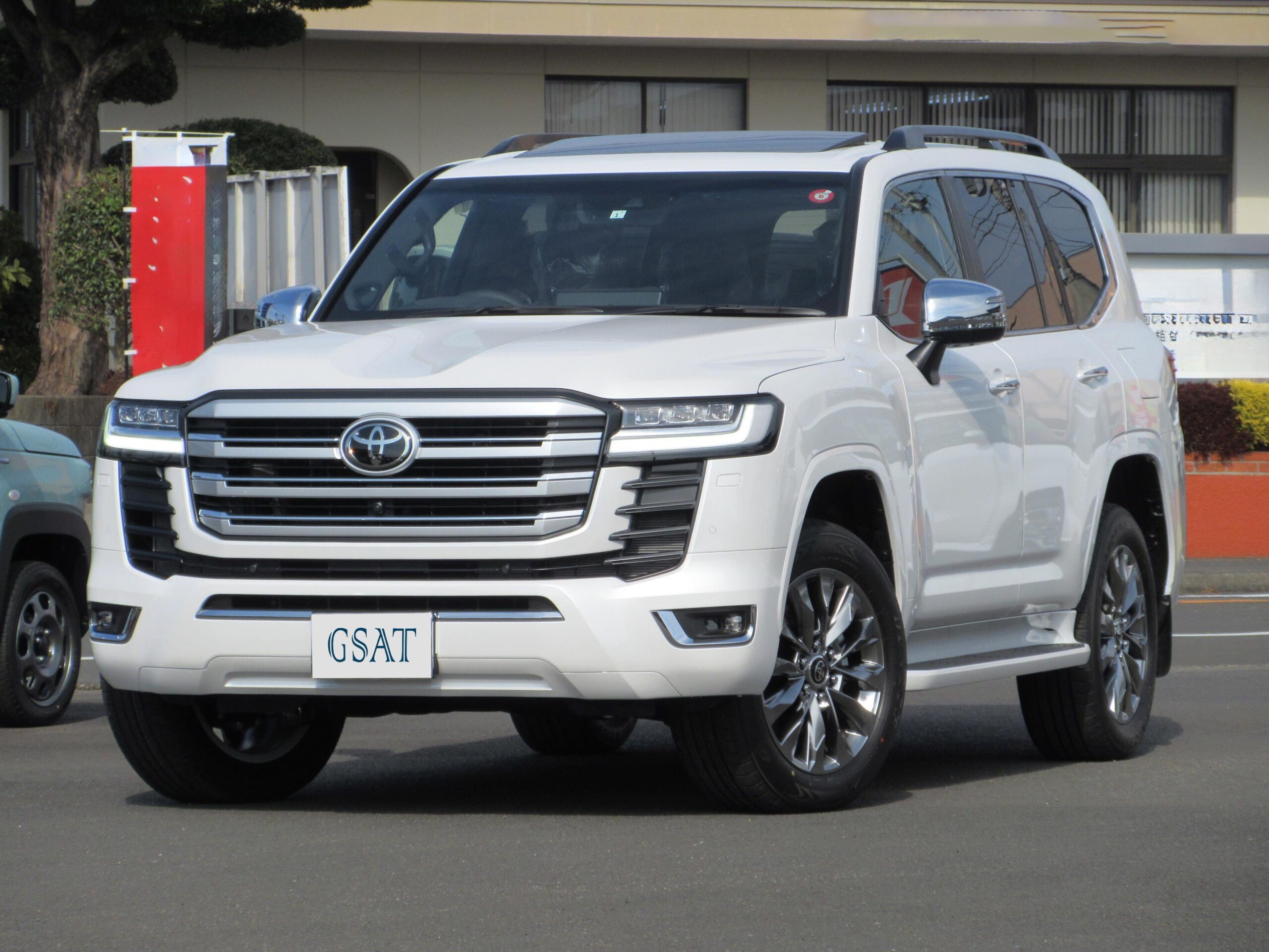 2025 TOYOTA LAND CRUISER 300 3.3 ZX DIESEL (No.960828)