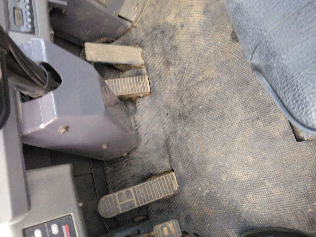 2000 KOMATSU WA80-3 WHEEL LOADER (No.J0840) for export from Japan