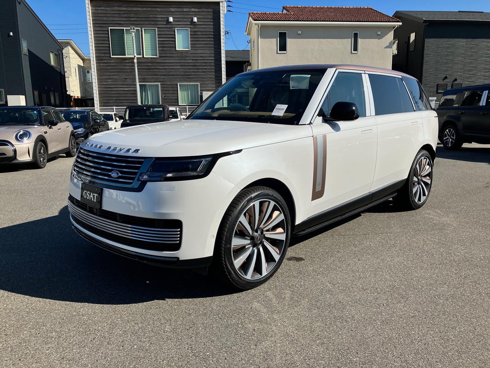 2025 Range Rover SV Super long 4 seater SUV (No.J0871)