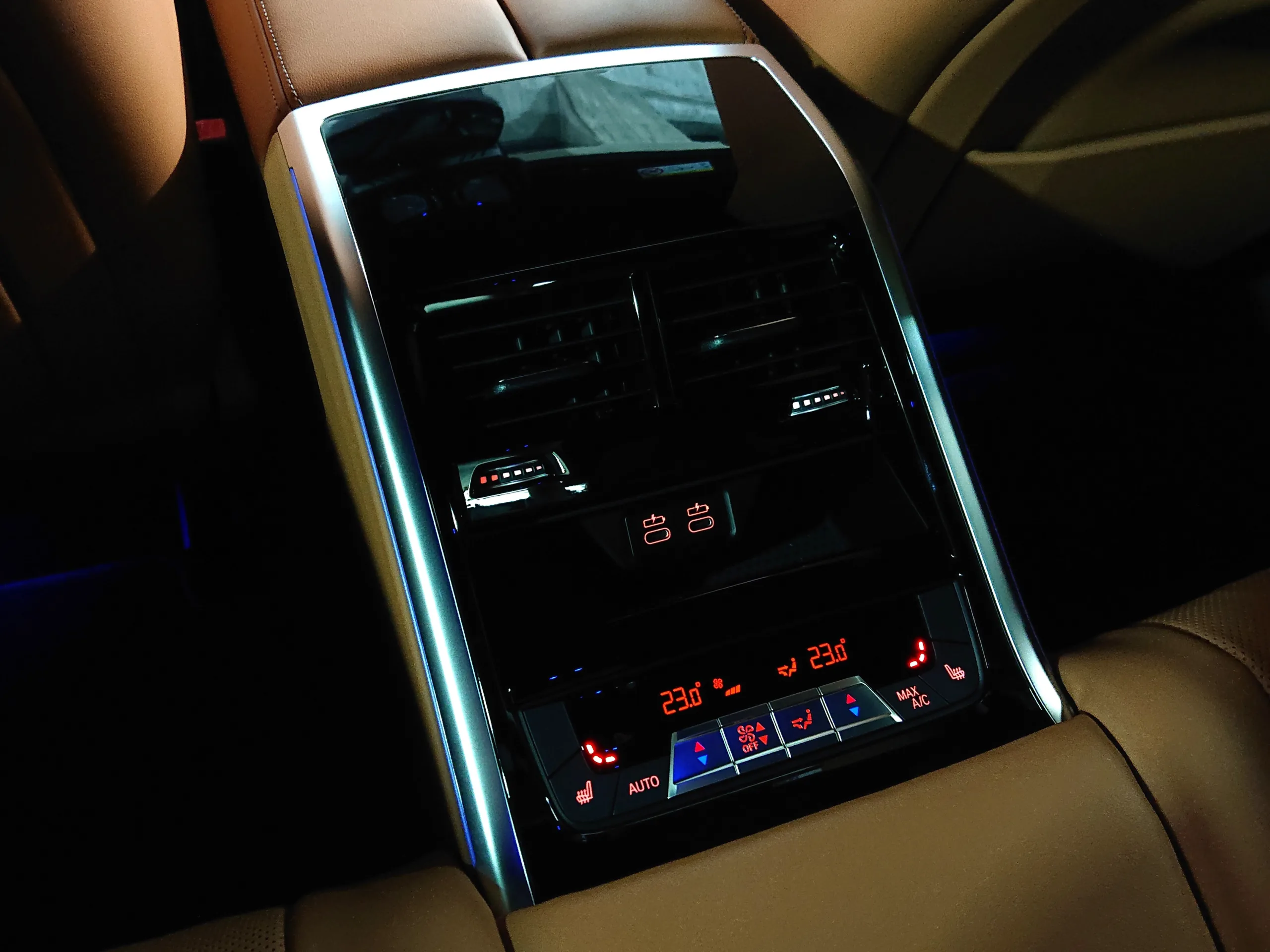 2025 BMW ALPINA B8 Gran Coupé xDrive for export from Japan