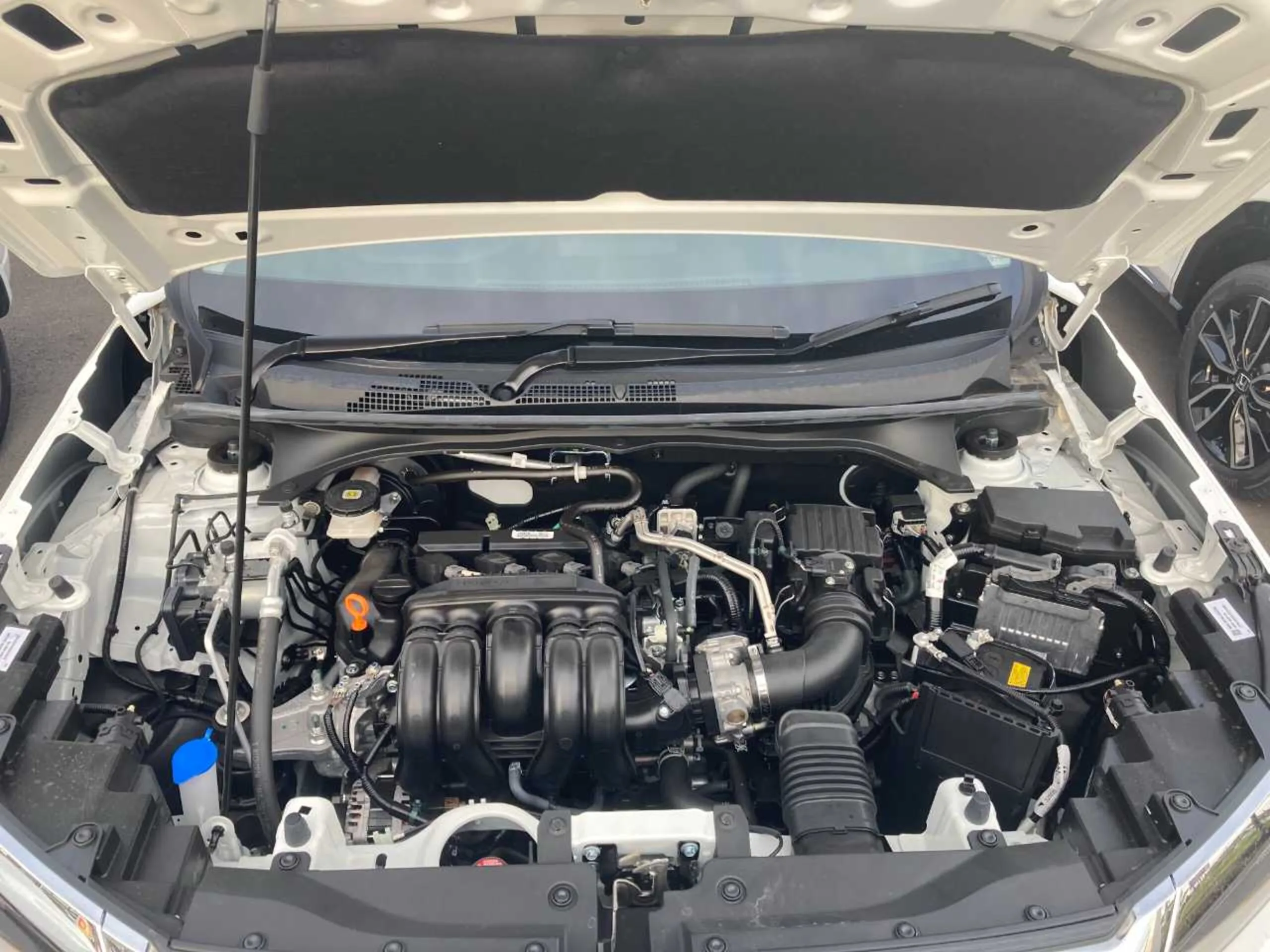 2025 Honda WR-V 1.5 Z Plus with Adaptive Cruise Control (No.961018)