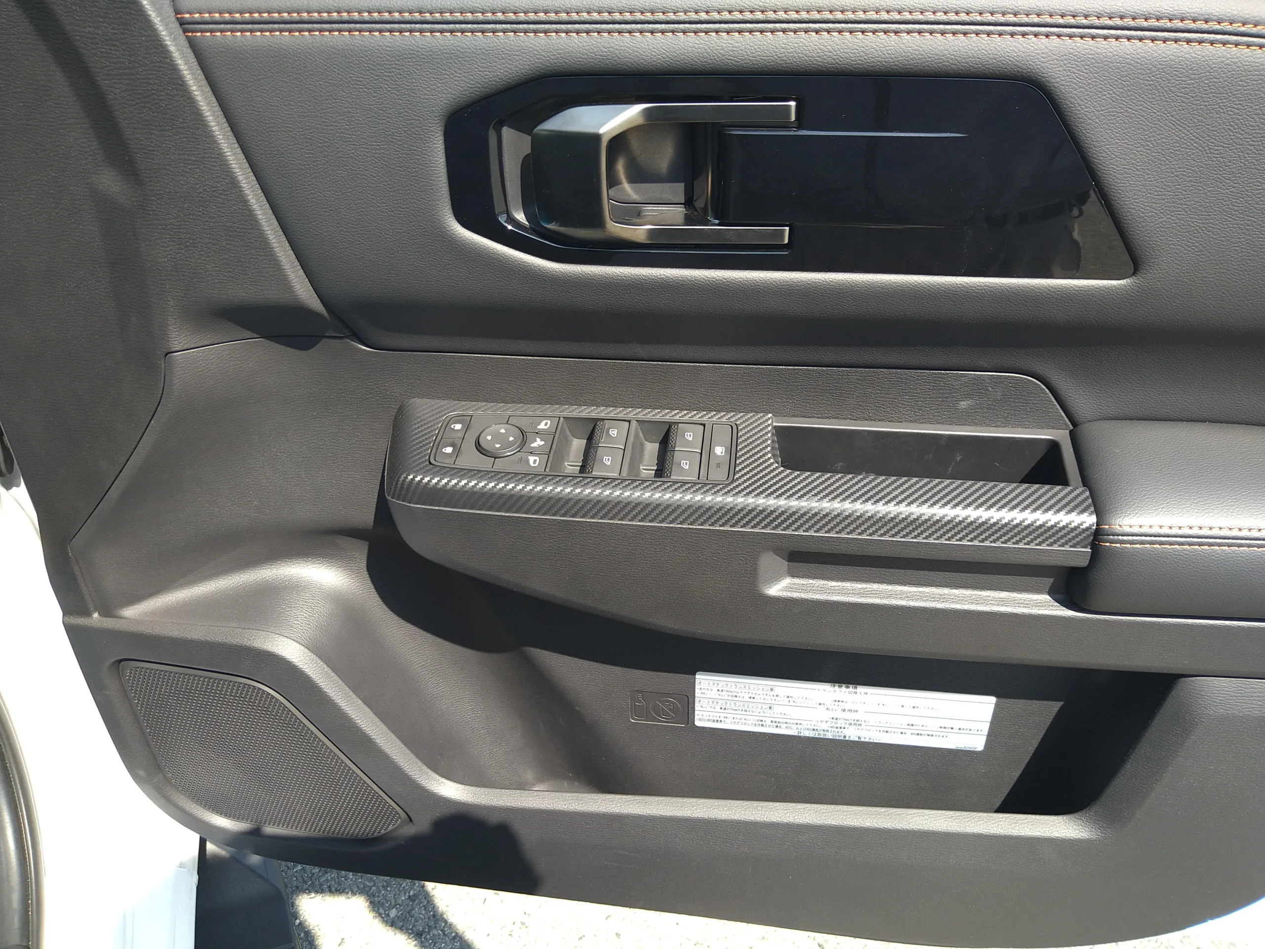 2025 Mitsubishi Triton 2.4 GSR Diesel Turbo 4WD – The Ultimate Off-Road Beast for export from Japan