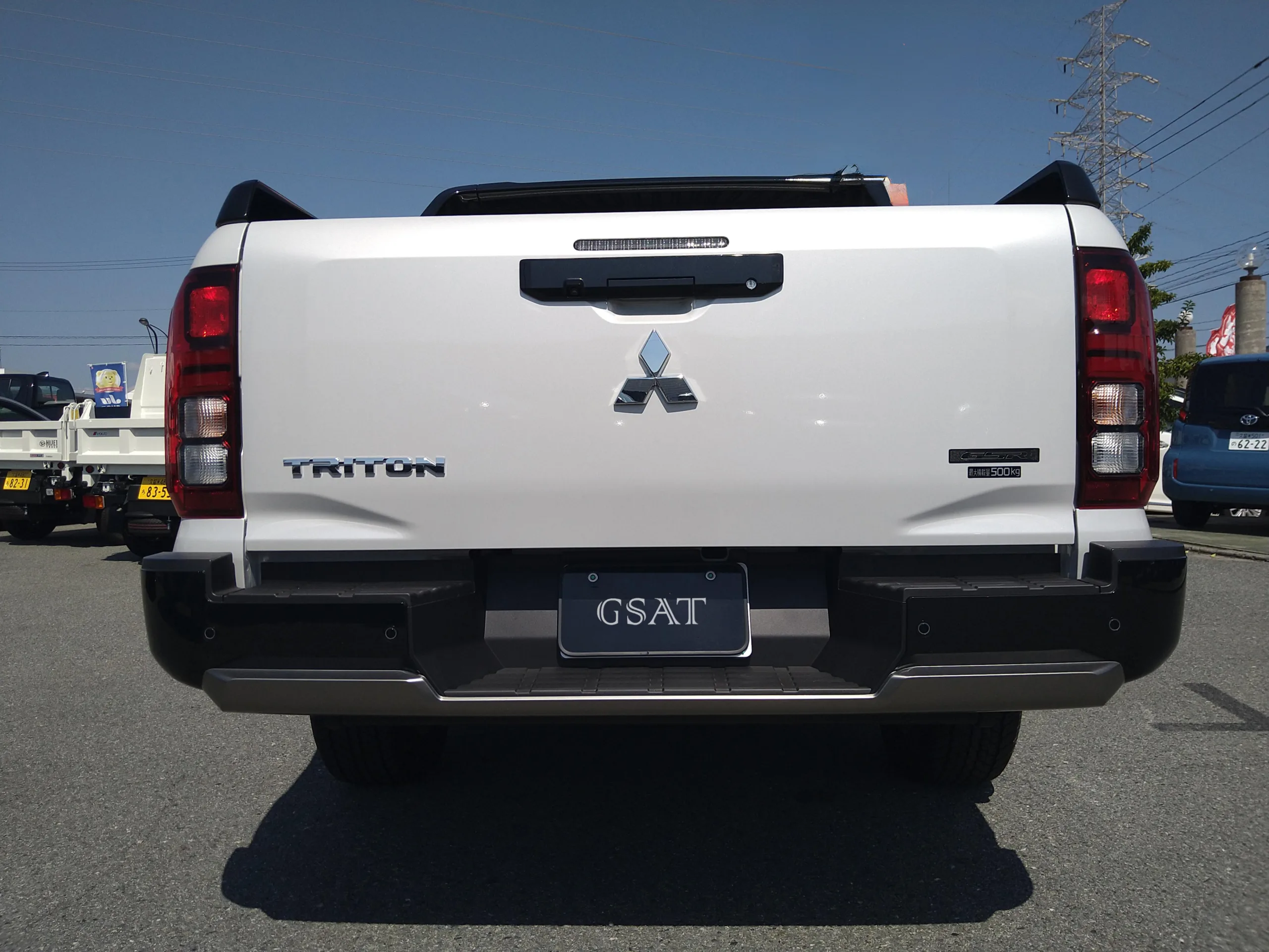 2025 Mitsubishi Triton 2.4 GSR Diesel Turbo 4WD – The Ultimate Off-Road Beast for export from Japan