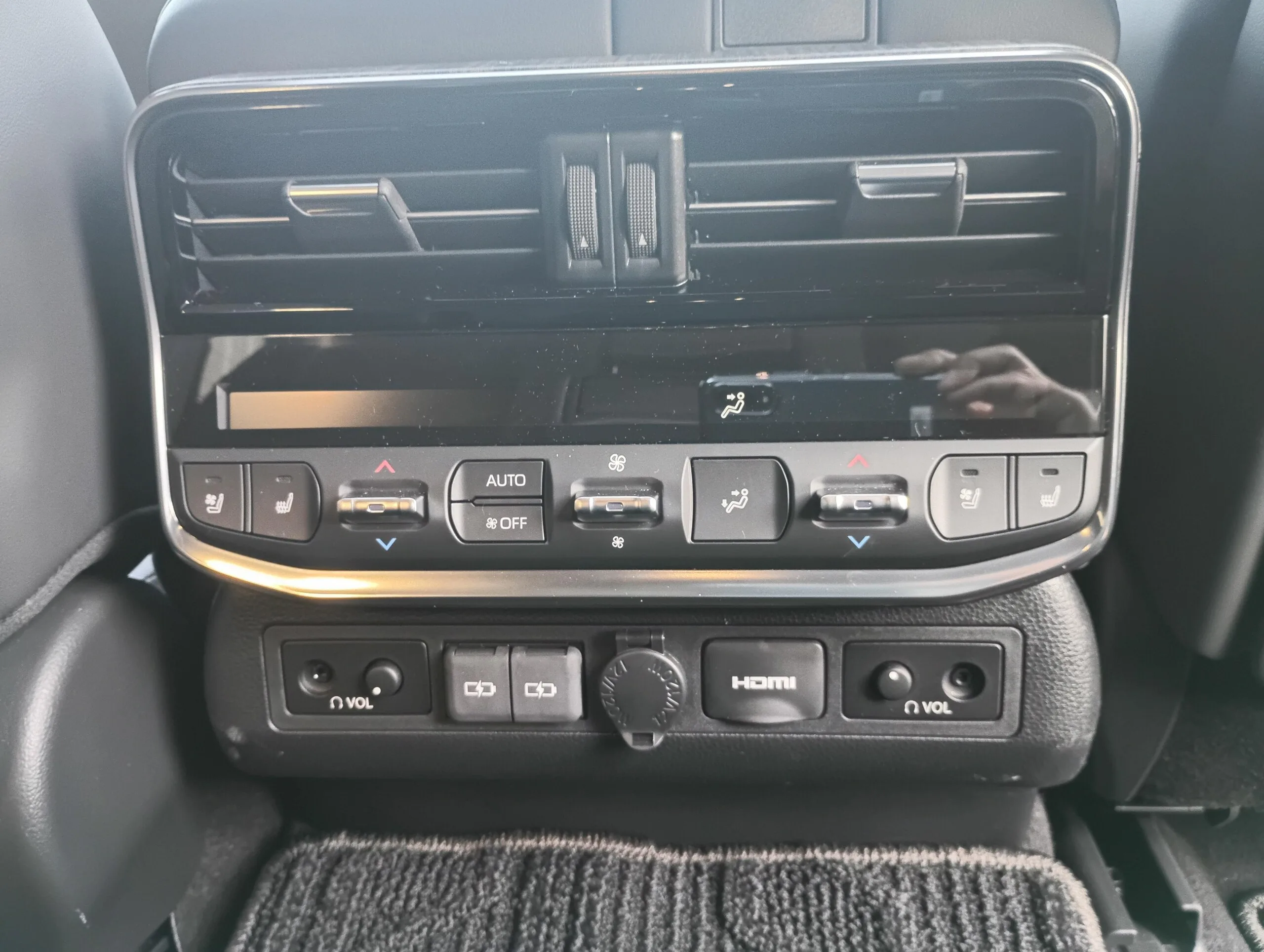 2024 TOYOTA LAND CRUISER 300 ZX 3.3 DIESEL 4WD