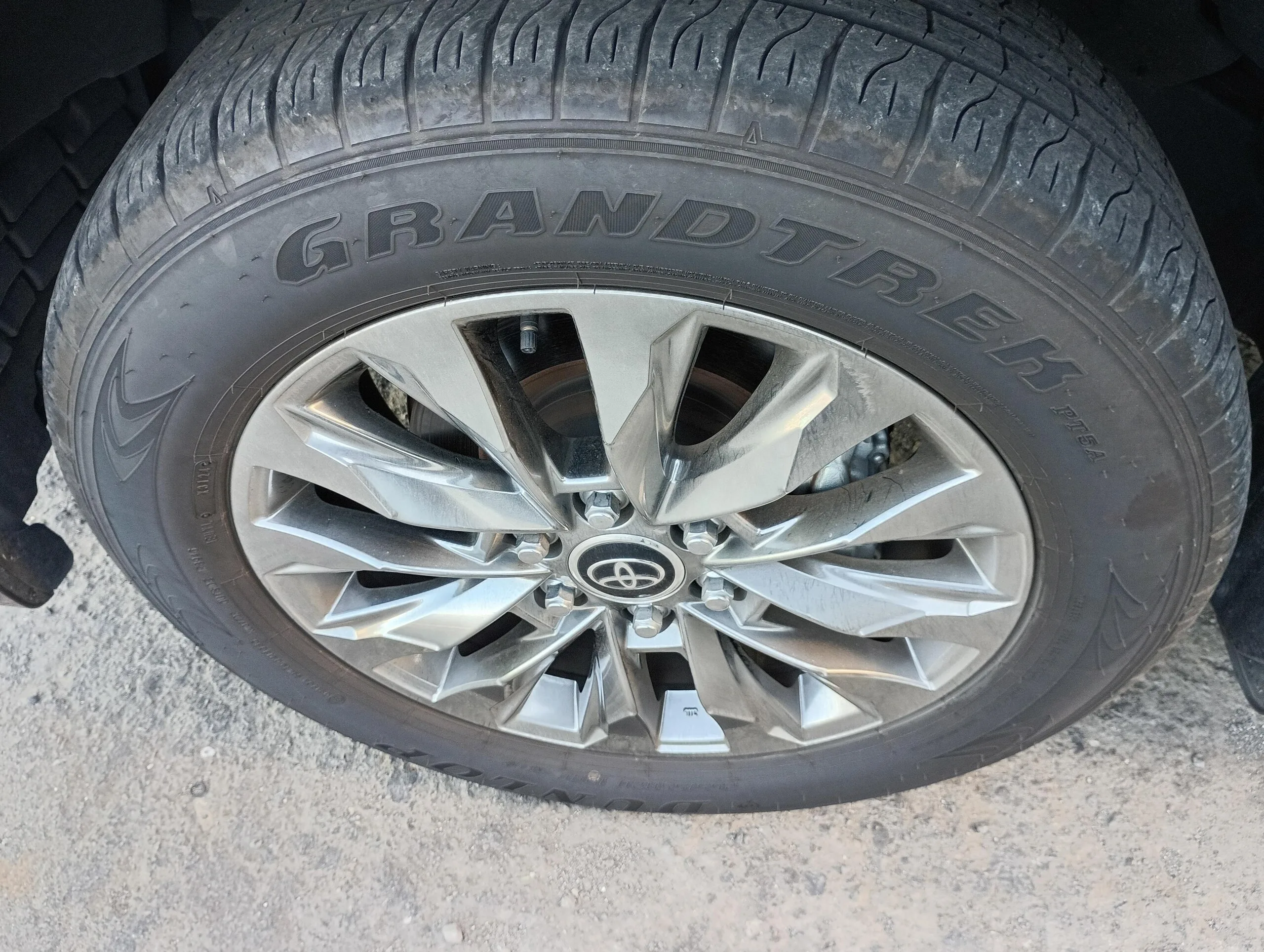 2024 TOYOTA LAND CRUISER 300 ZX 3.3 DIESEL 4WD