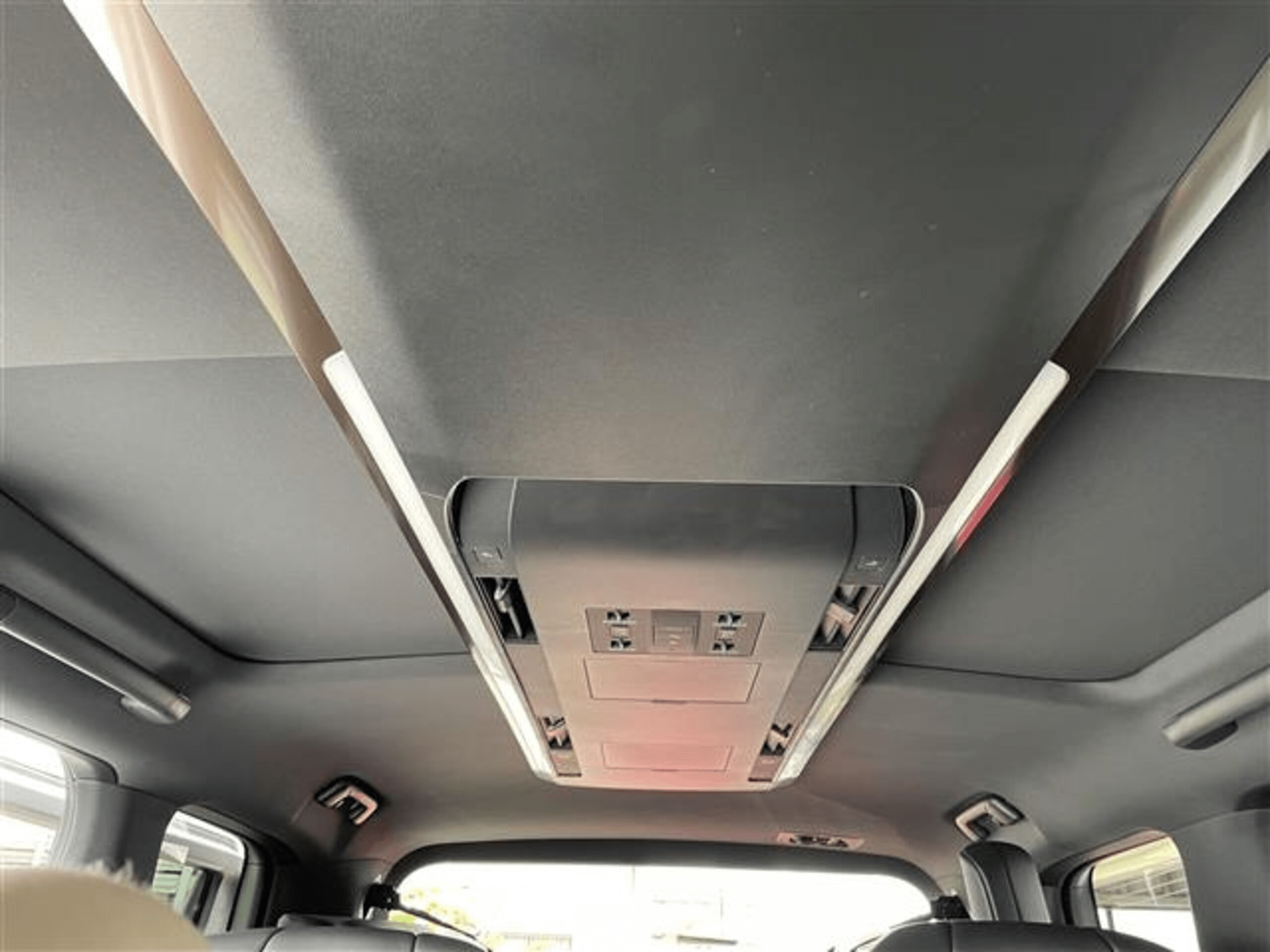 2025 Toyota Alphard 2.5 Z With 14 inch Navi ( No.960960) for export from Japan