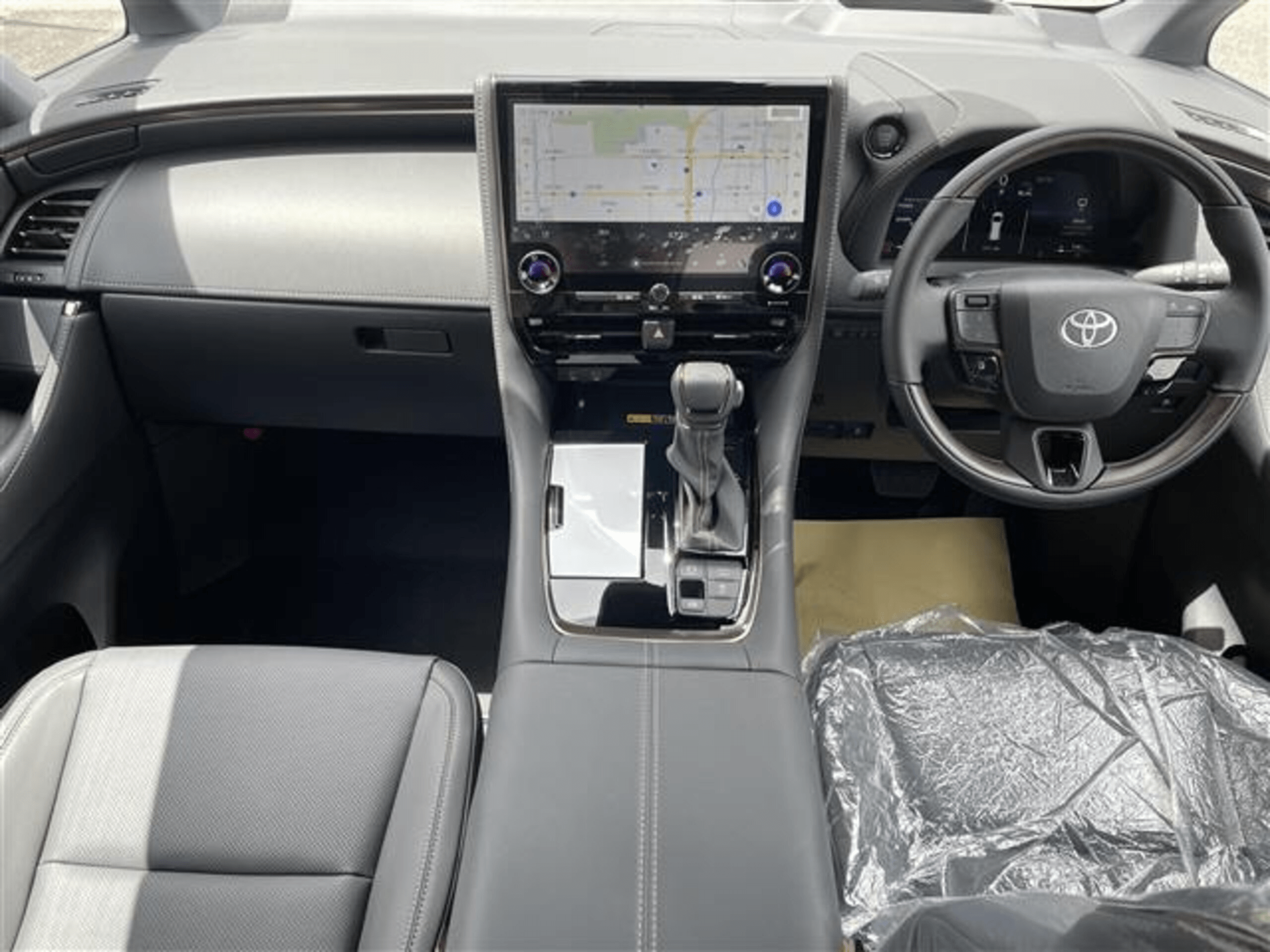 2025 Toyota Alphard 2.5 Z With 14 inch Navi ( No.960960) for export from Japan