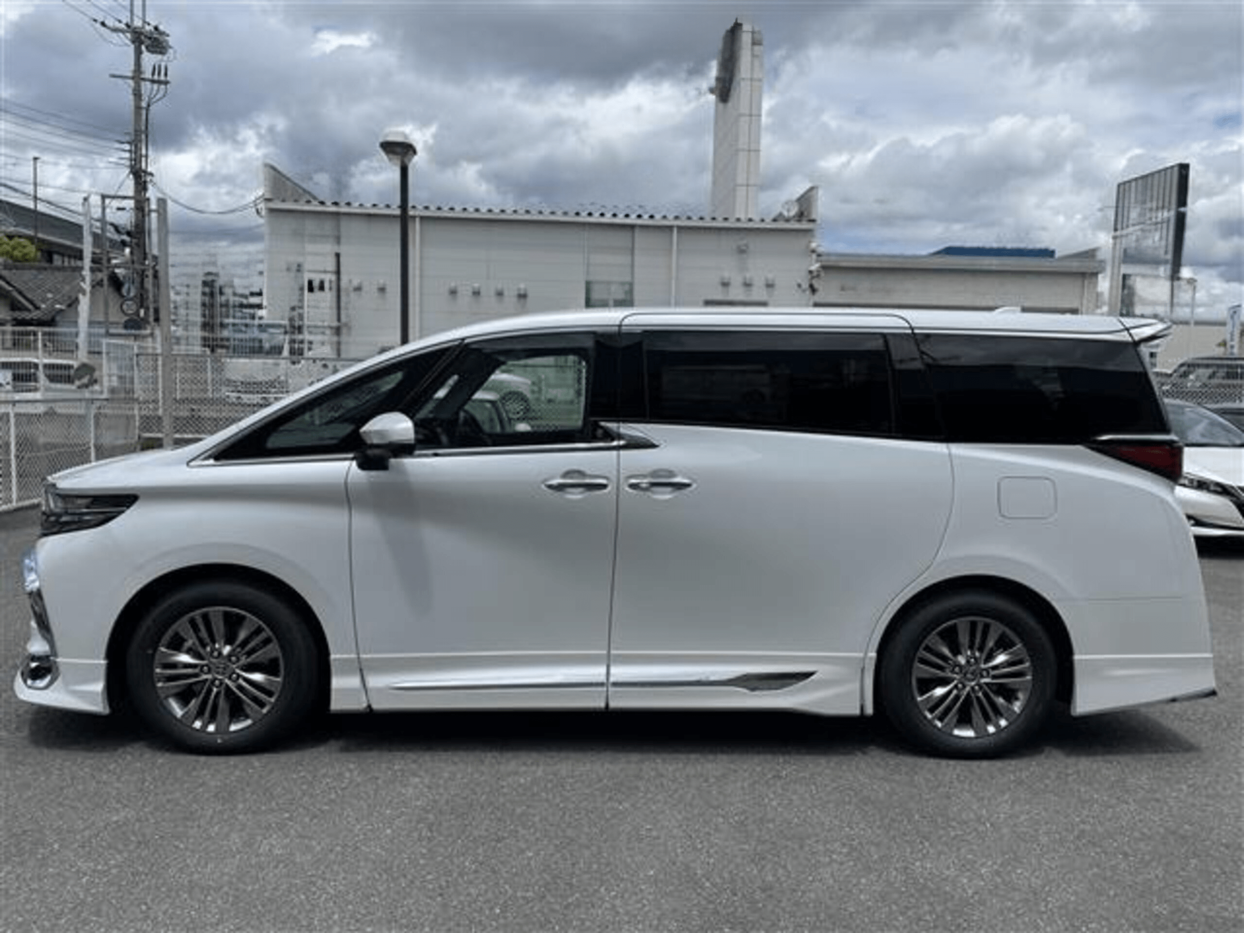 2025 Toyota Alphard 2.5 Z With 14 inch Navi ( No.960960)
