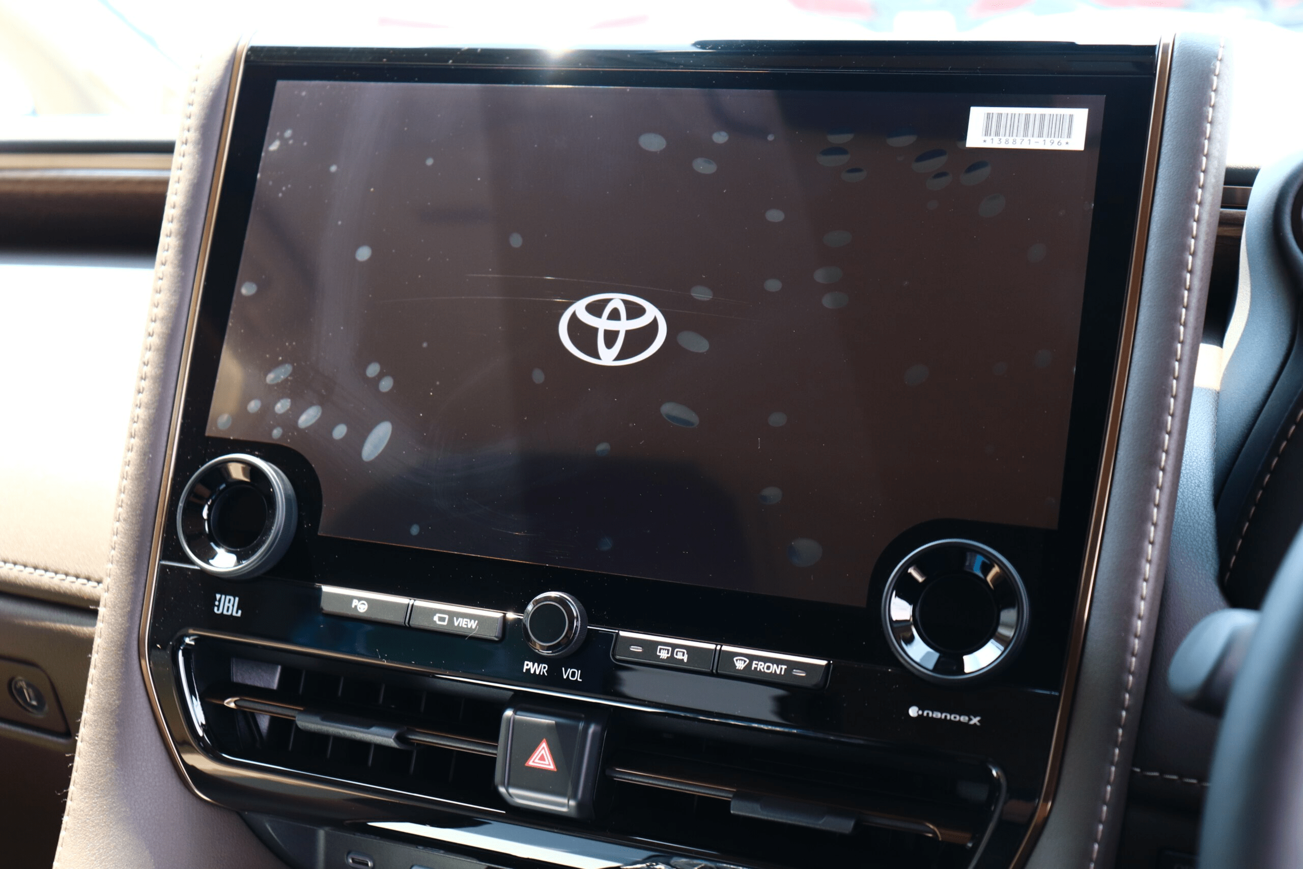2025 Toyota Alphard Hybrid 2.5 Executive Lounge E-Four 4WD: Unmatched Luxury and Performance (No.960970) for export from Japan