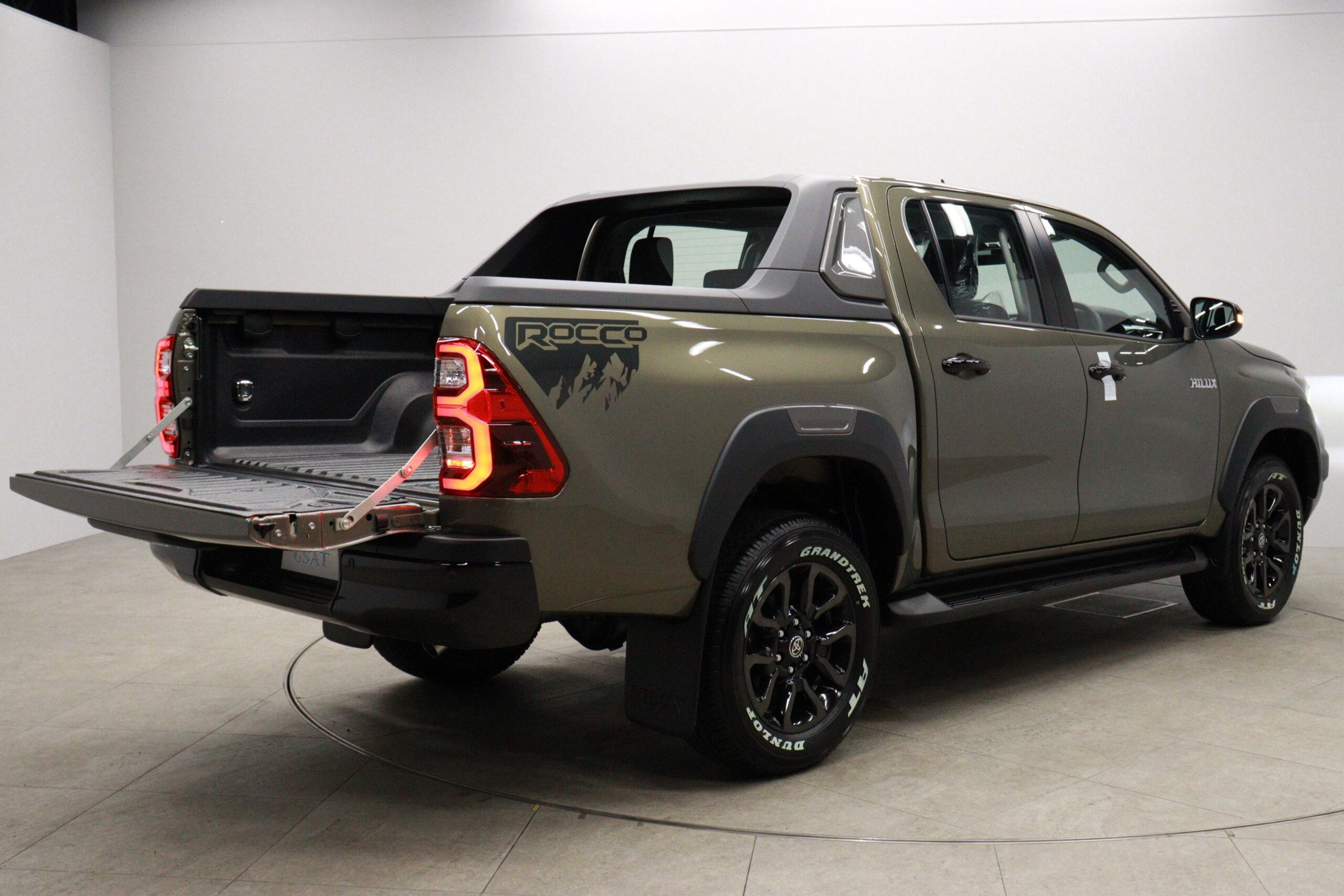2025 Toyota Hilux 2.4 Z Revo Rocco Edition Diesel Turbo 4WD Special Edition (No.961011)