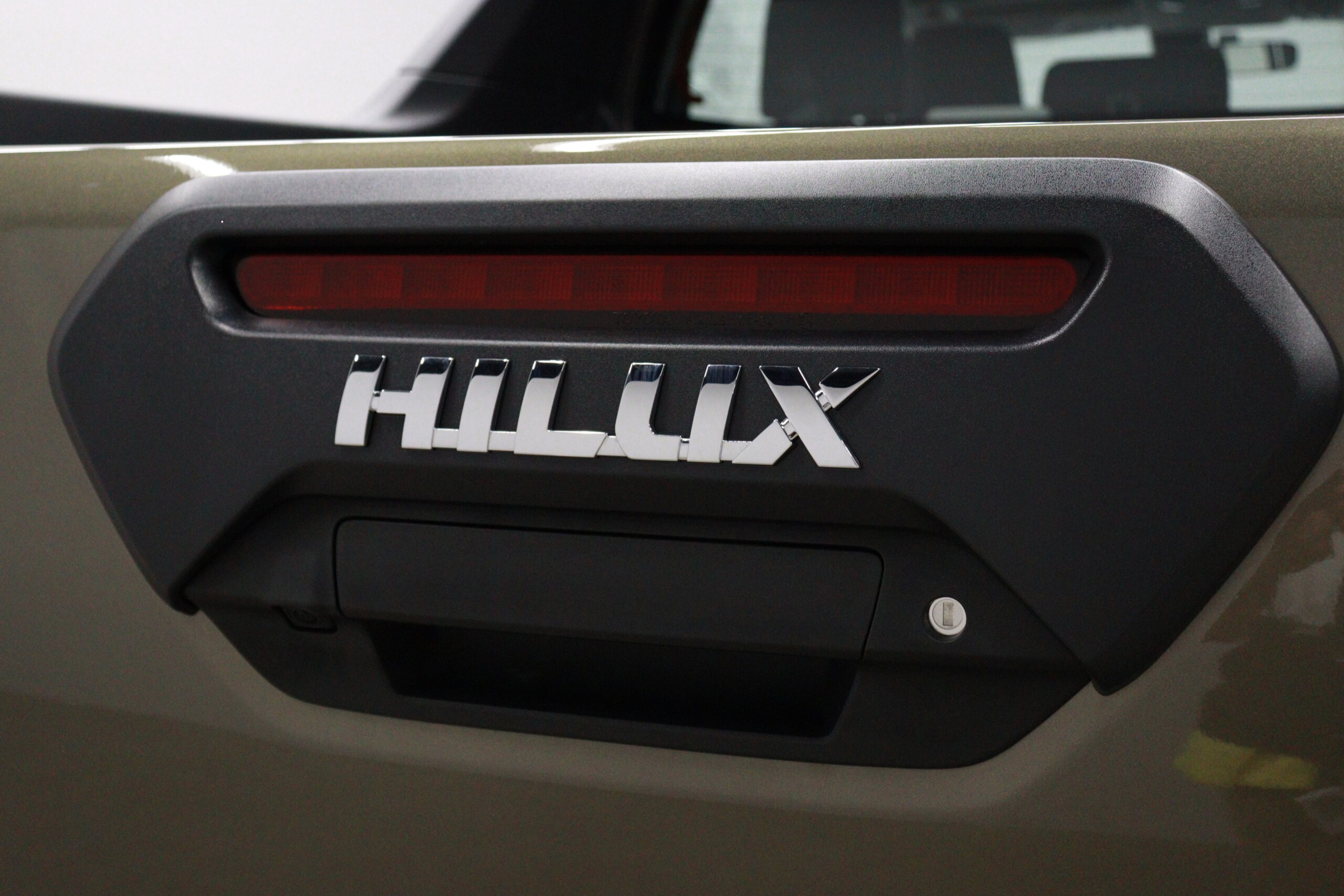 2025 Toyota Hilux 2.4 Z Revo Rocco Edition Diesel Turbo 4WD Special Edition (No.961011)