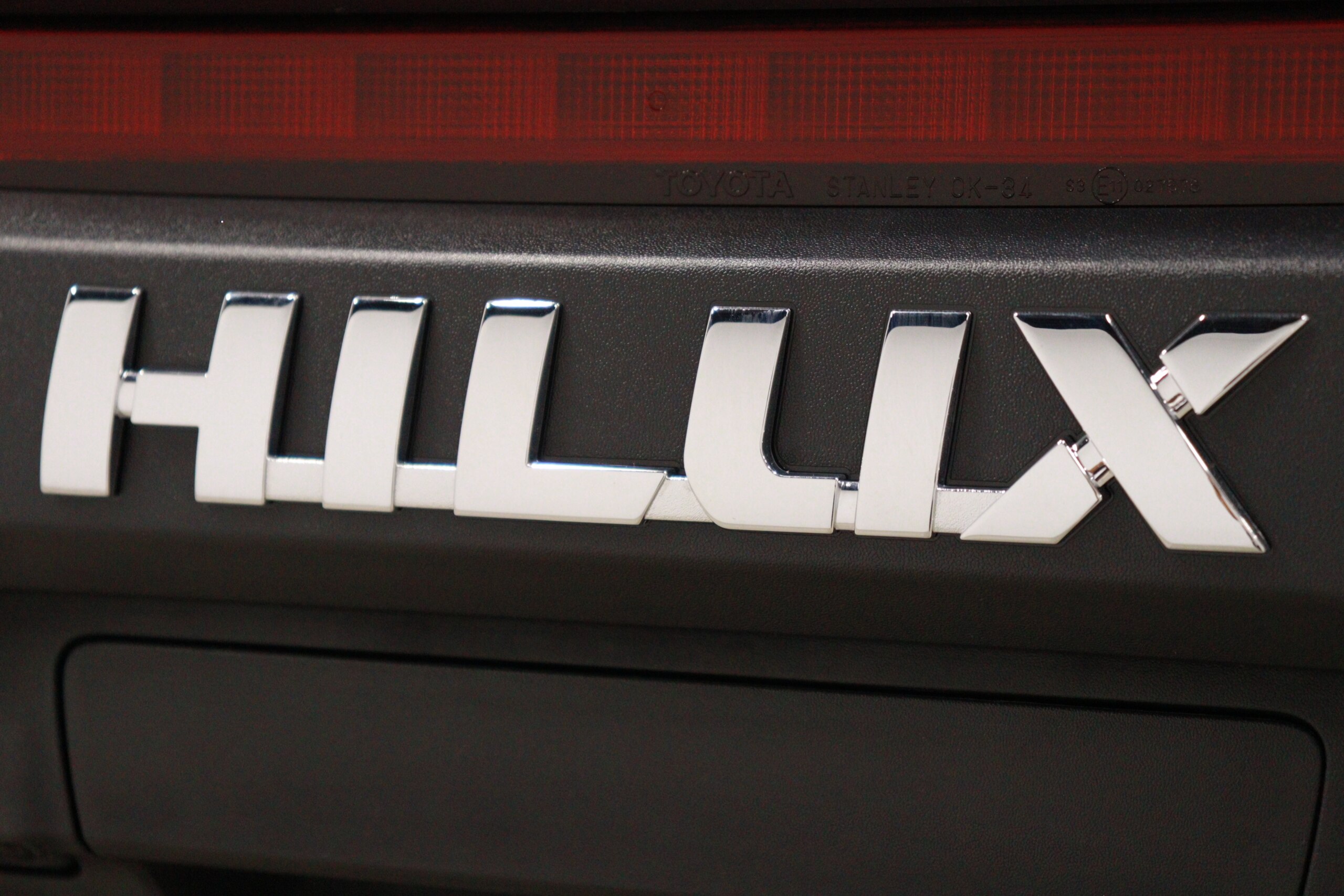 2025 Toyota Hilux 2.4 Z Revo Rocco Edition Diesel Turbo 4WD Special Edition (No.961011)