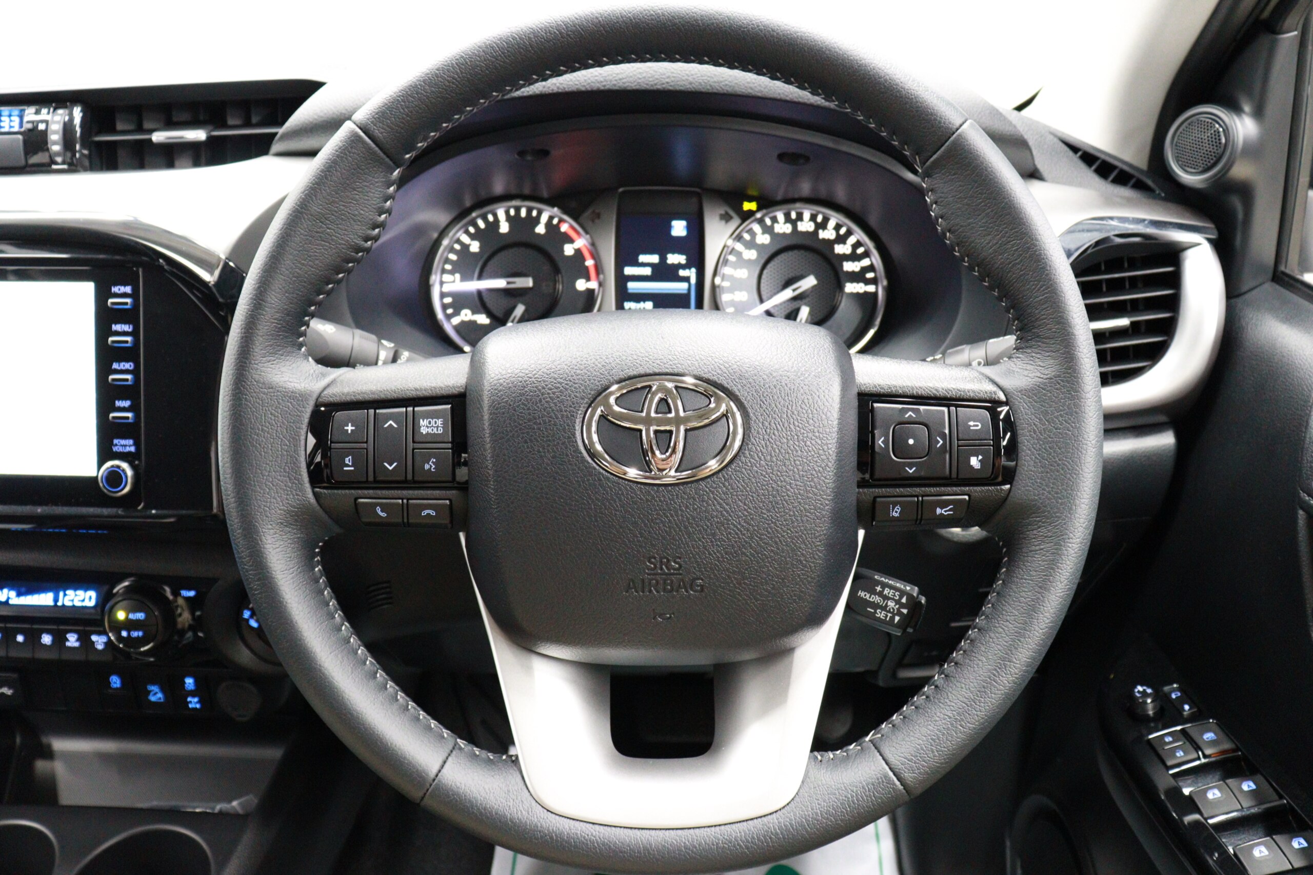 2025 Toyota Hilux 2.4 Z Revo Rocco Edition Diesel Turbo 4WD Special Edition (No.961011)