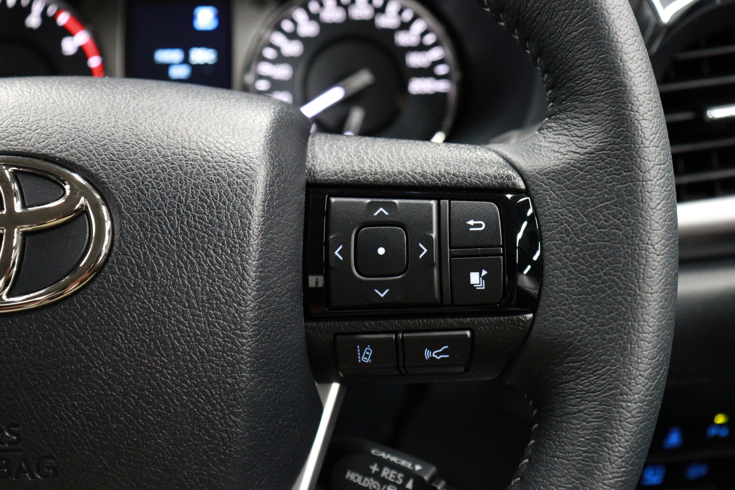 2025 Toyota Hilux 2.4 Z Revo Rocco Edition Diesel Turbo 4WD Special Edition (No.961011)