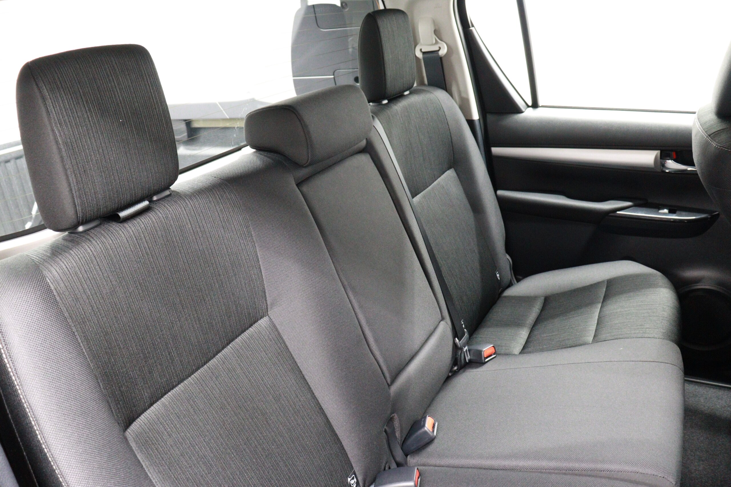 2025 Toyota Hilux 2.4 Z Revo Rocco Edition Diesel Turbo 4WD Special Edition (No.961011)