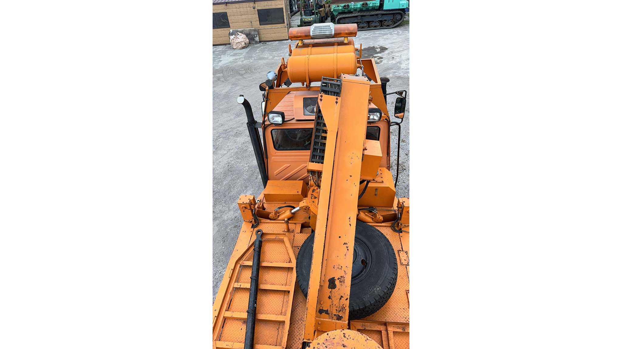 Mercedes Unimog U1450 – Square Cab, Long Wheel Base, Capable of Railway Repair & Operations(No.J1012)
