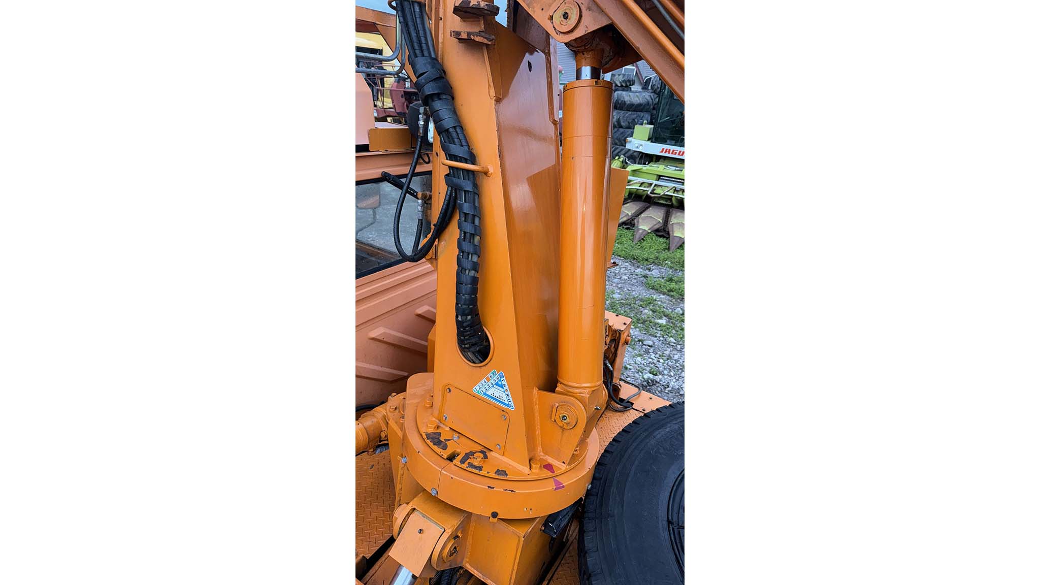 Mercedes Unimog U1450 – Square Cab, Long Wheel Base, Capable of Railway Repair & Operations(No.J1012)
