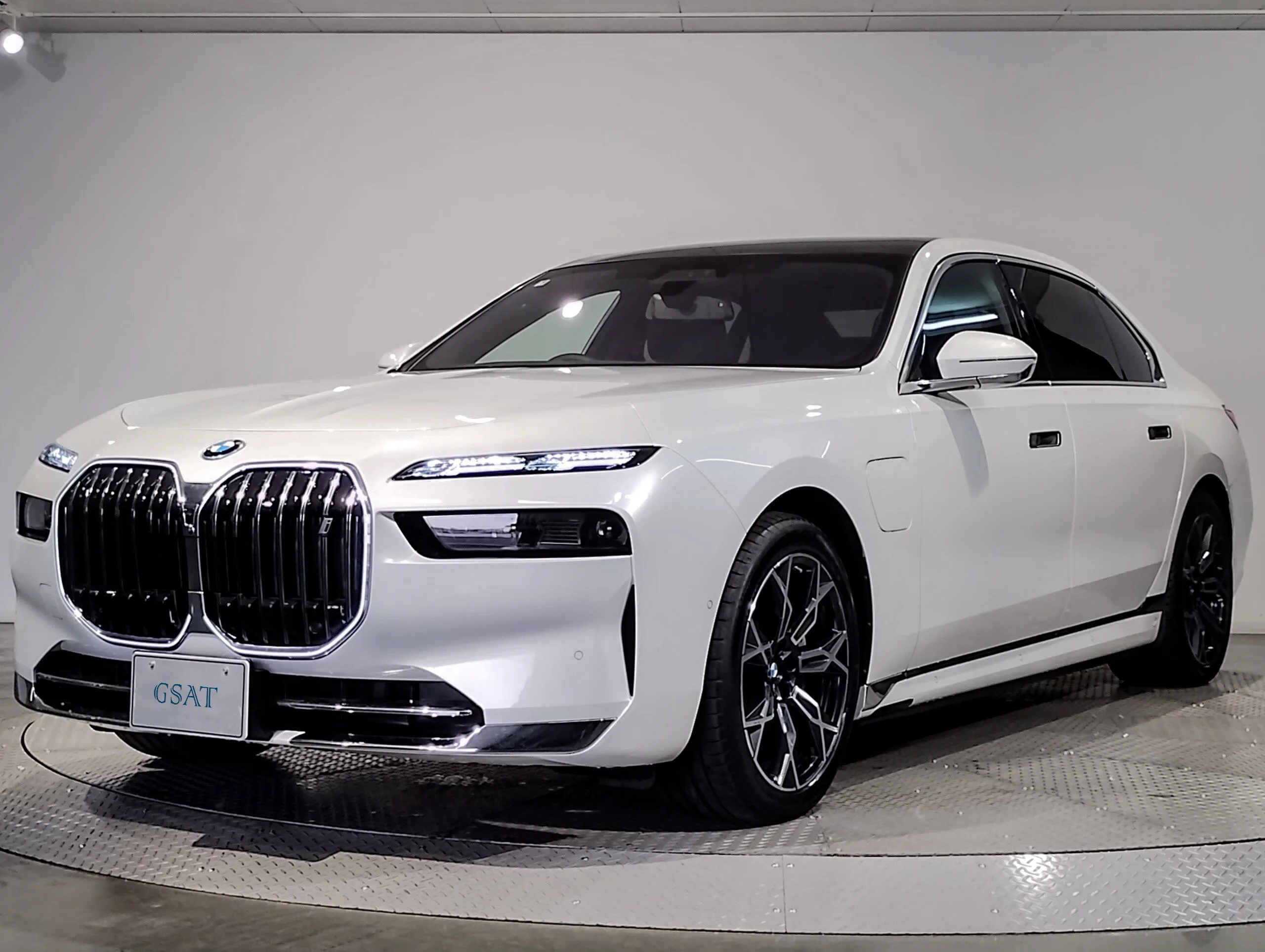 2025 BMW i7 eDrive