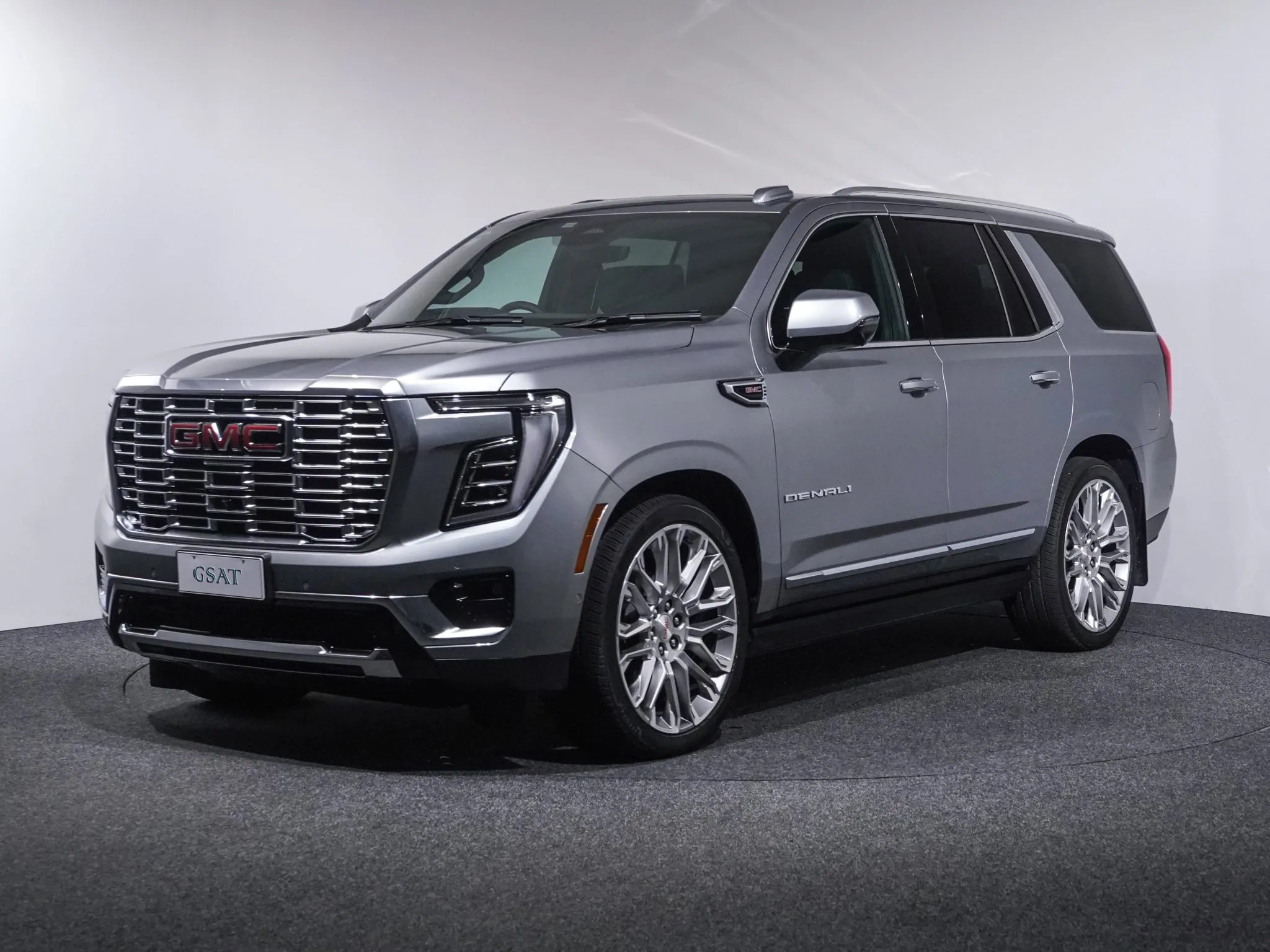 2025 GMC YUKON DENALI 6.2L V8
