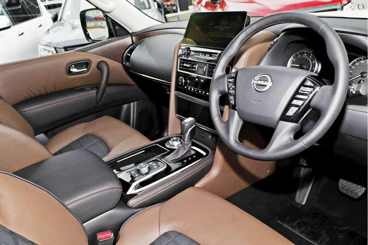 2025 NISSAN PATROL Y62 – 7-8 SEATER LUXURY SUV for export from Japan