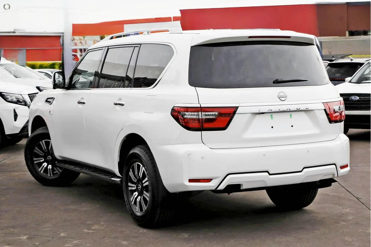 2025 NISSAN PATROL Y62 – 7-8 SEATER LUXURY SUV for export from Japan