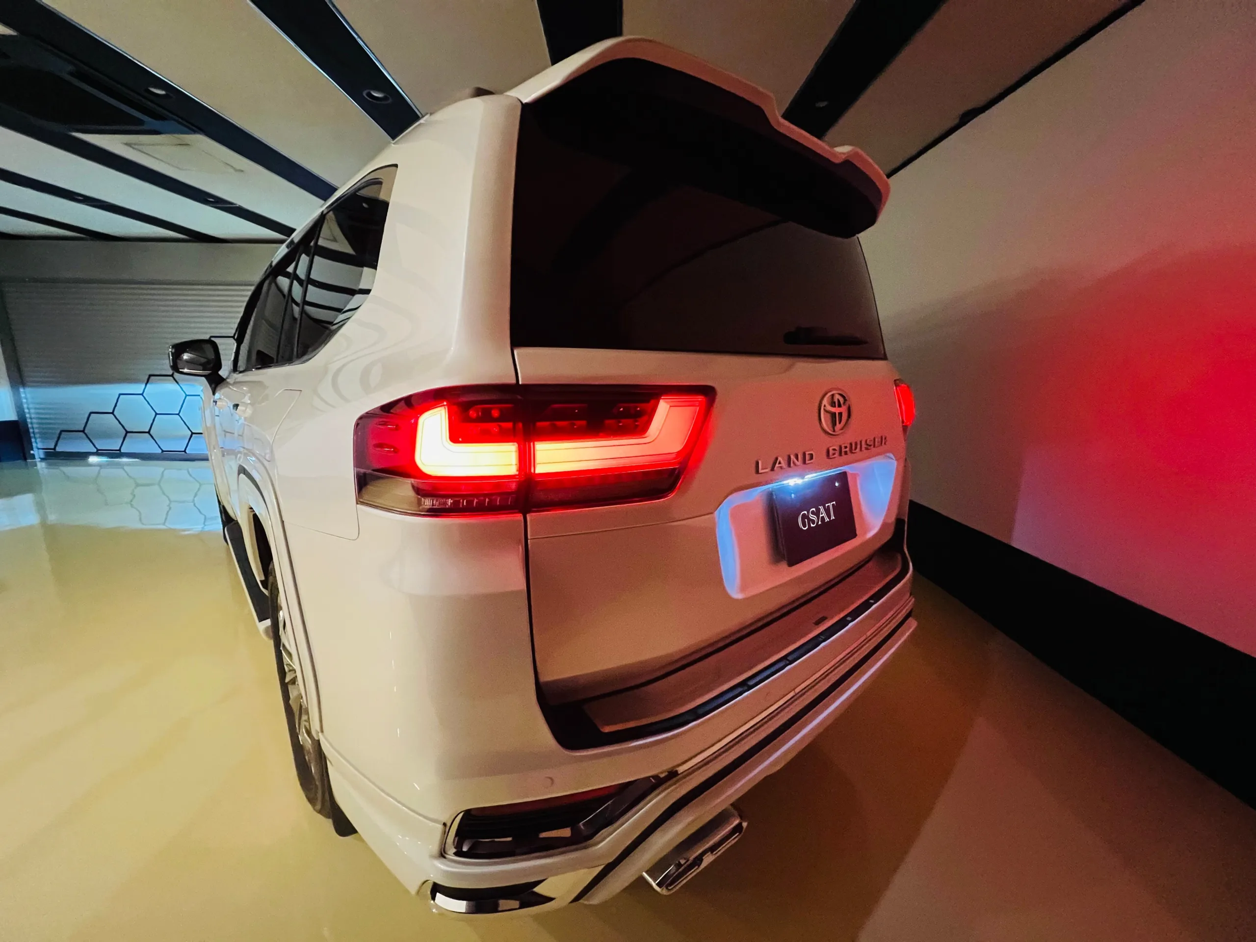2025 TOYOTA LAND CRUISER 300 ZX 4WD