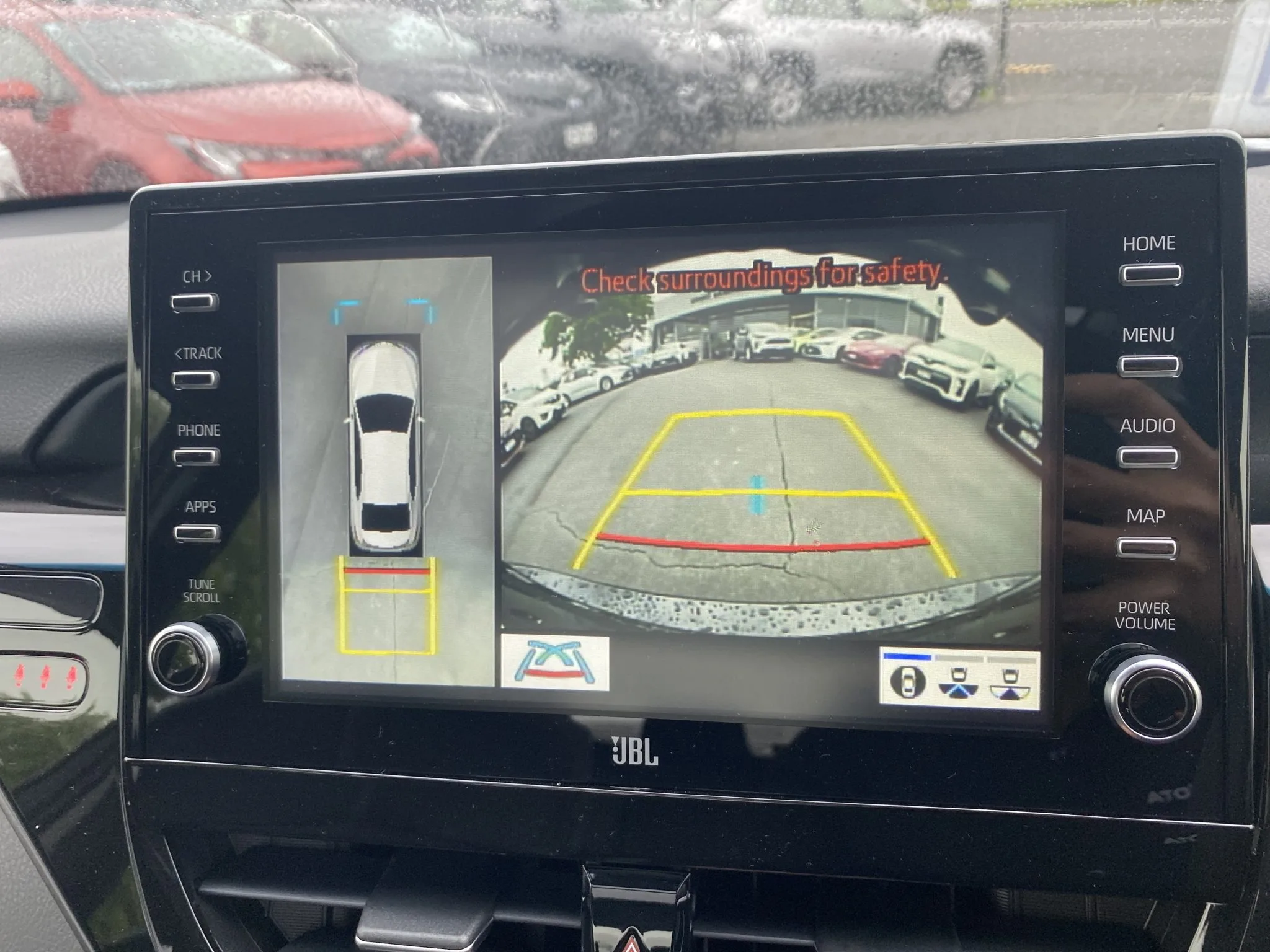 2025 Toyota Camry ZR 2.5P HEV – Hybrid Luxury Sedan