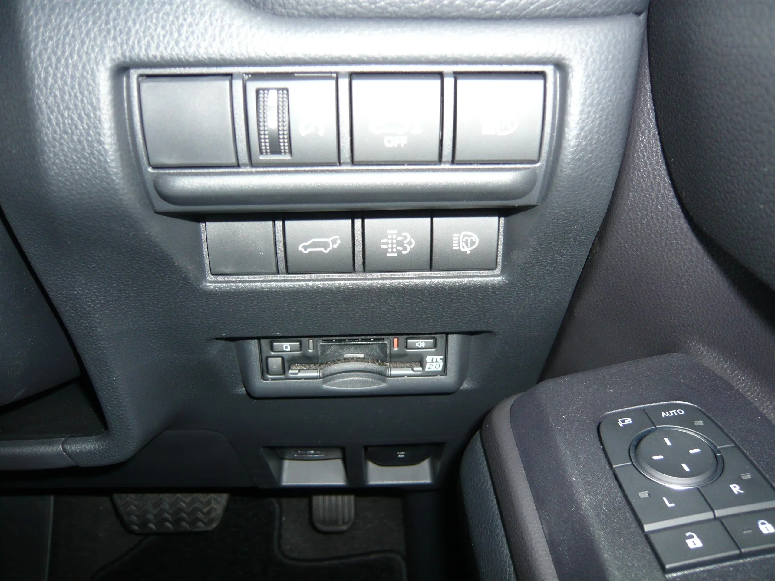 2025 Toyota Land Cruiser 250 2.8 ZX Diesel Turbo