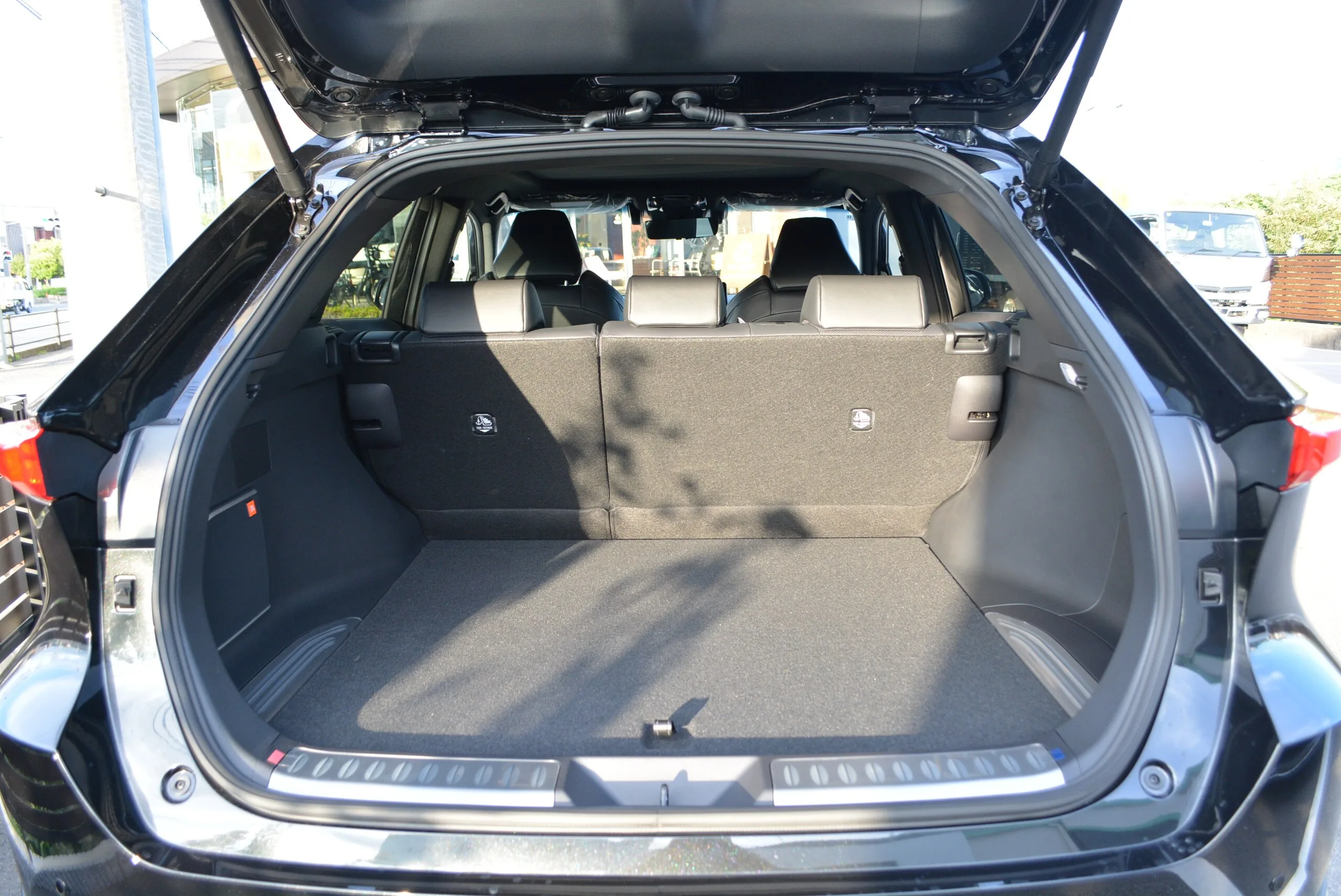 2026 Toyota Harrier 2.5 Hybrid Z