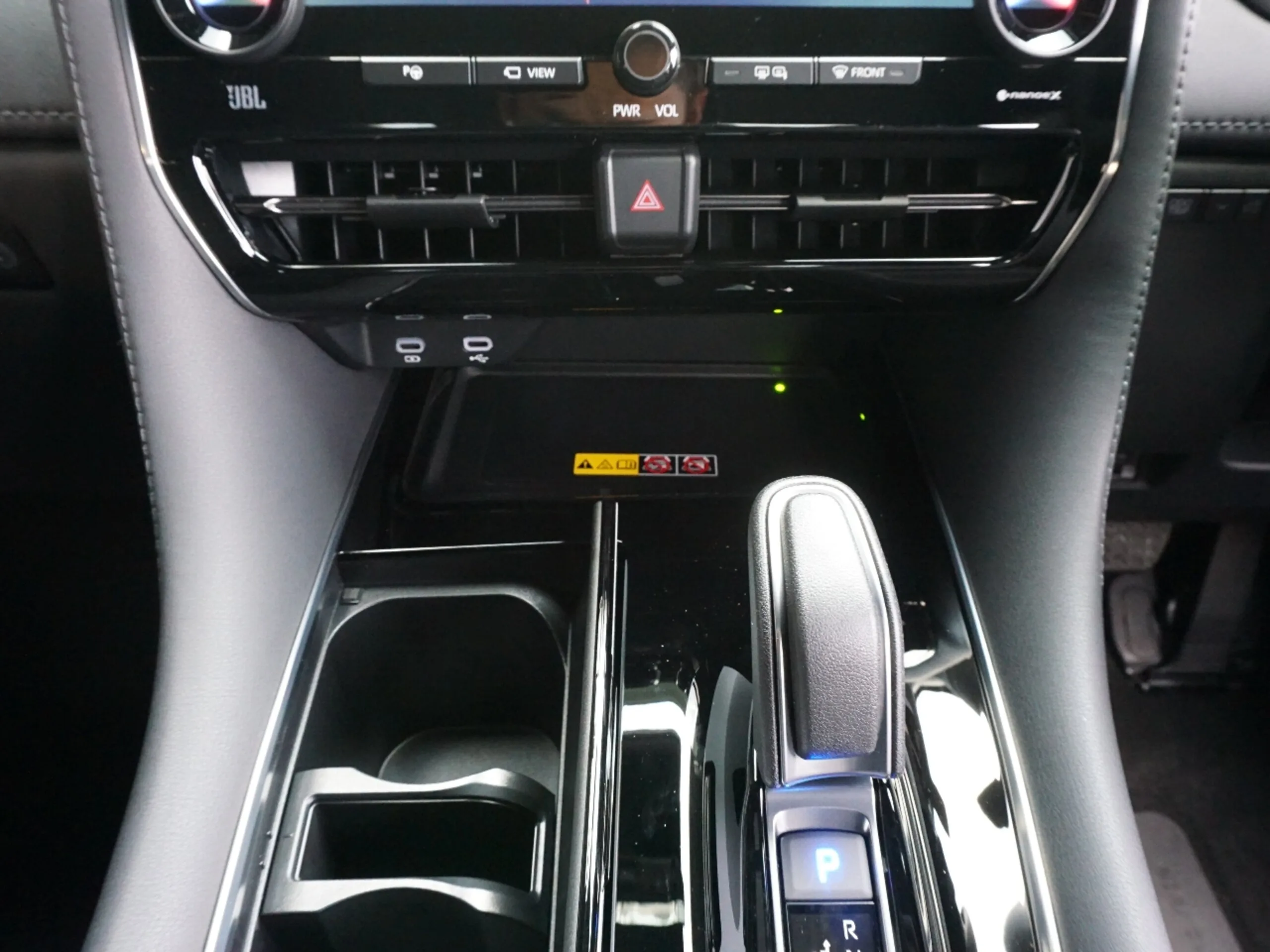 2026 Toyota Velfire Hybrid 2.5 Executive Lounge E-Four 4WD for export from Japan