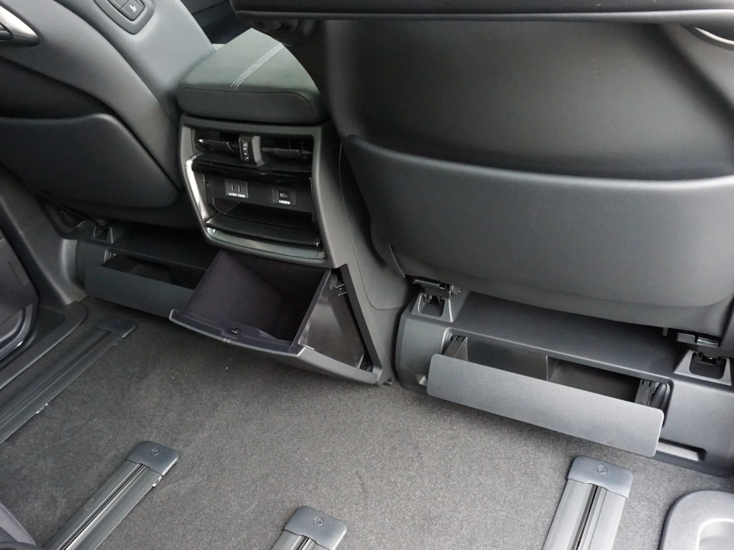 2026 Toyota Velfire Hybrid 2.5 Executive Lounge E-Four 4WD for export from Japan