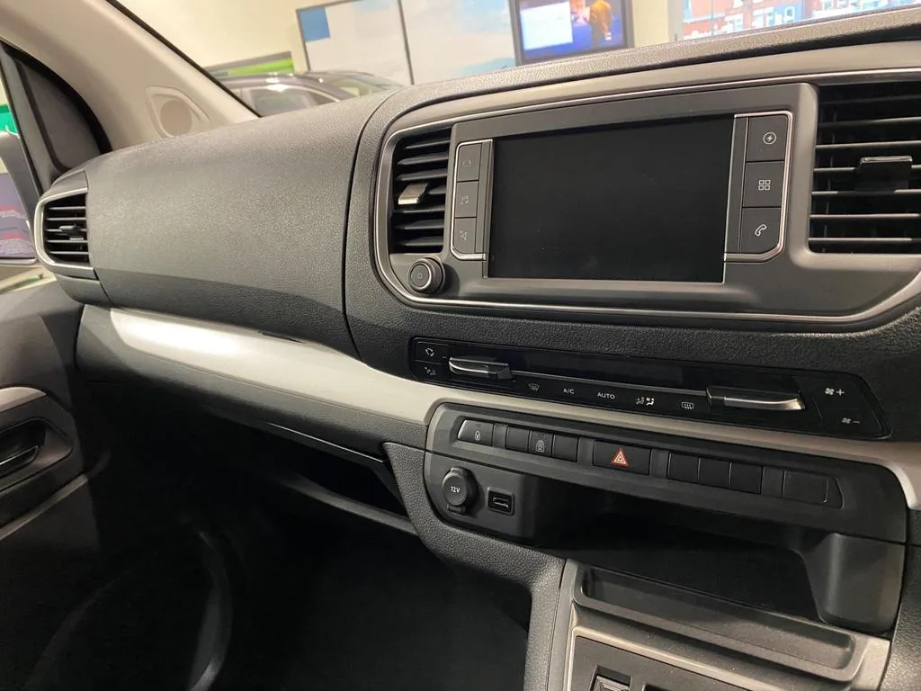 2025 Toyota Proace Verso 9-Seater Electric MPV for export from Japan