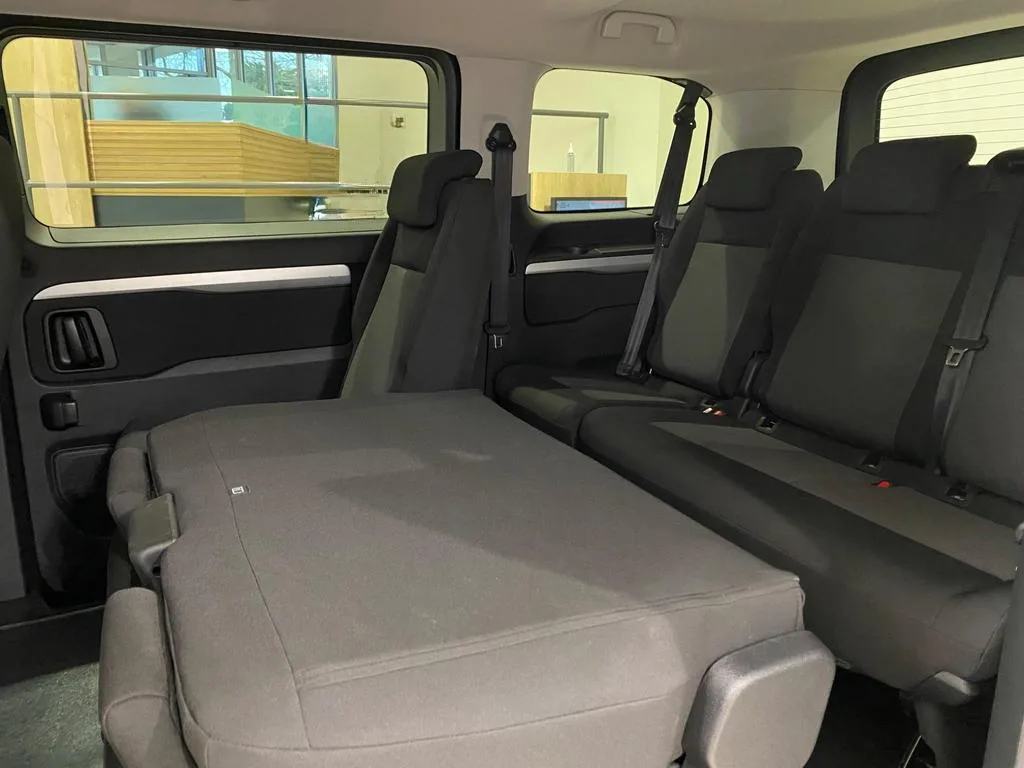 2025 Toyota Proace Verso 9-Seater Electric MPV for export from Japan