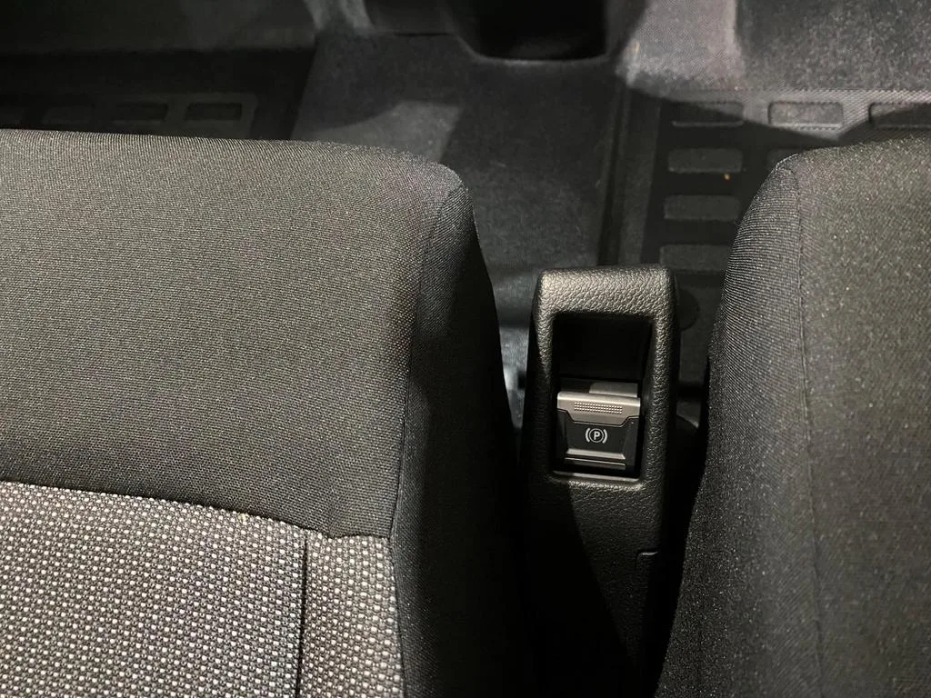 2025 Toyota Proace Verso 9-Seater Electric MPV for export from Japan