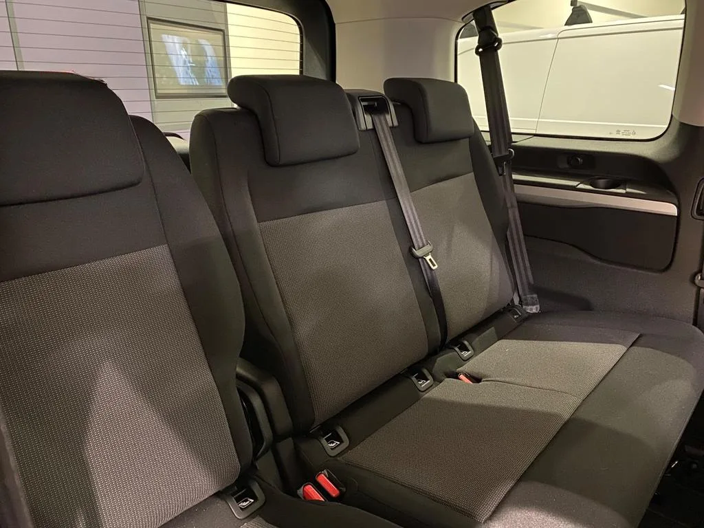 2025 Toyota Proace Verso 9-Seater Electric MPV for export from Japan