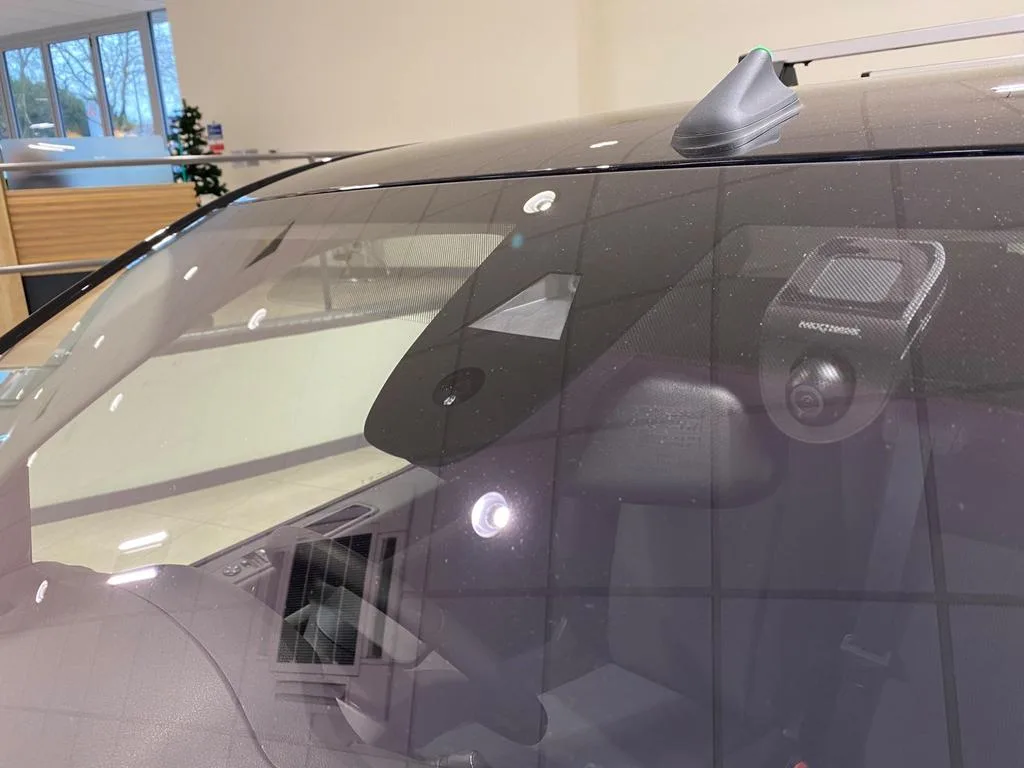 2025 Toyota Proace Verso 9-Seater Electric MPV for export from Japan